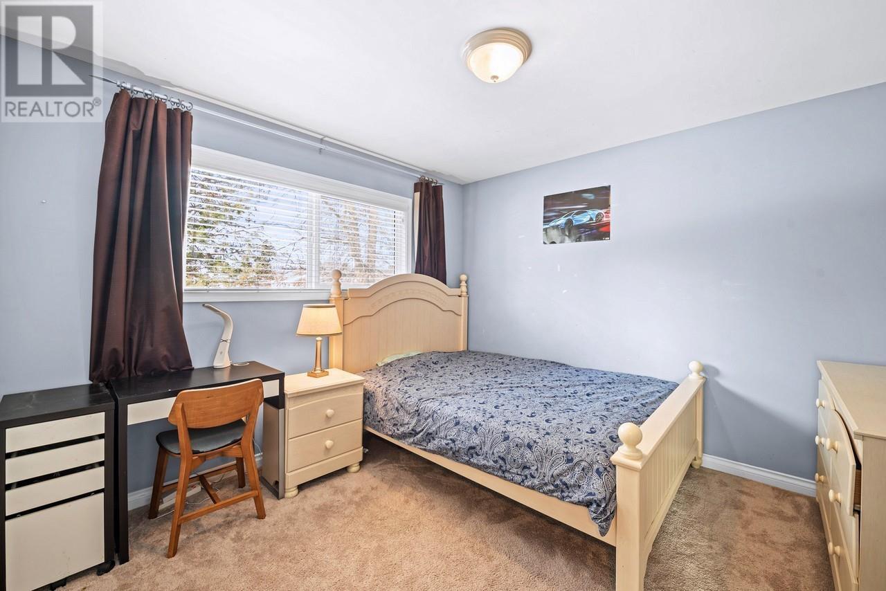 Listing Picture 19 of 37 : 10751 TRURO DRIVE, Richmond / 烈治文 - 魯藝地產 Yvonne Lu Group - MLS Medallion Club Member