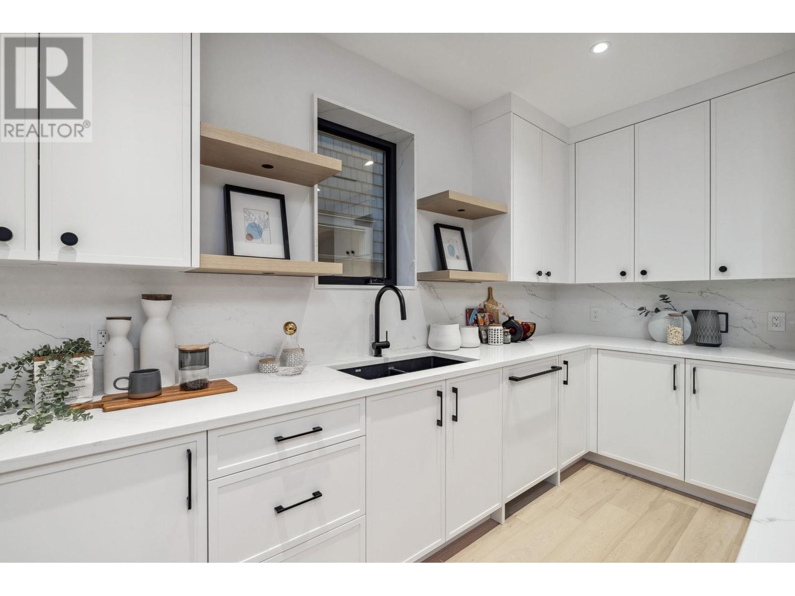 1 3517 W 23rd Avenue, Vancouver, British Columbia  V6S 1K4 - Photo 8 - R2966480