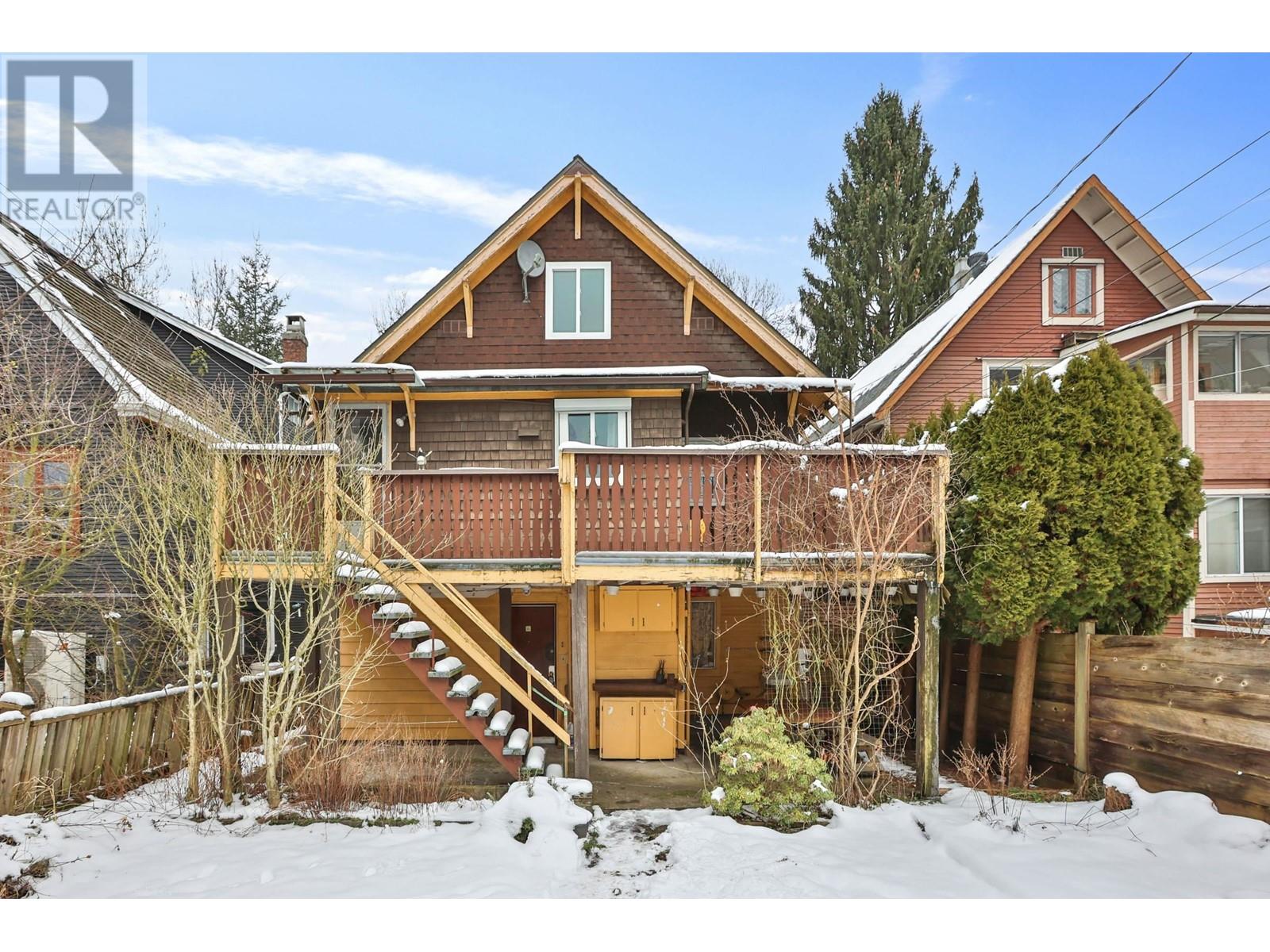 Listing Picture 18 of 21 : 1376 E 11TH AVENUE, Vancouver / 溫哥華 - 魯藝地產 Yvonne Lu Group - MLS Medallion Club Member