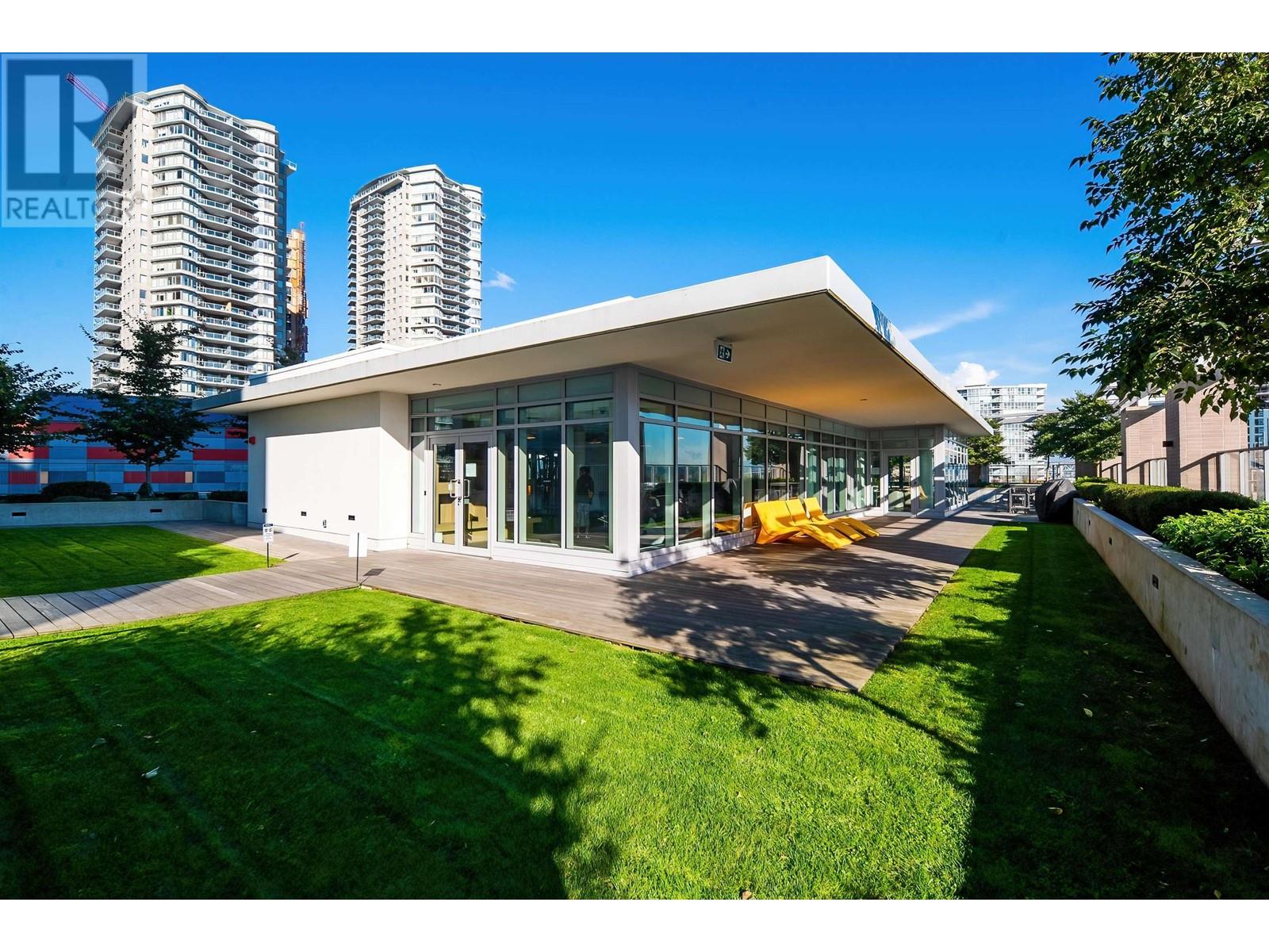 710 988 Quayside Drive, New Westminster, British Columbia  V3M 0L5 - Photo 21 - R2966436