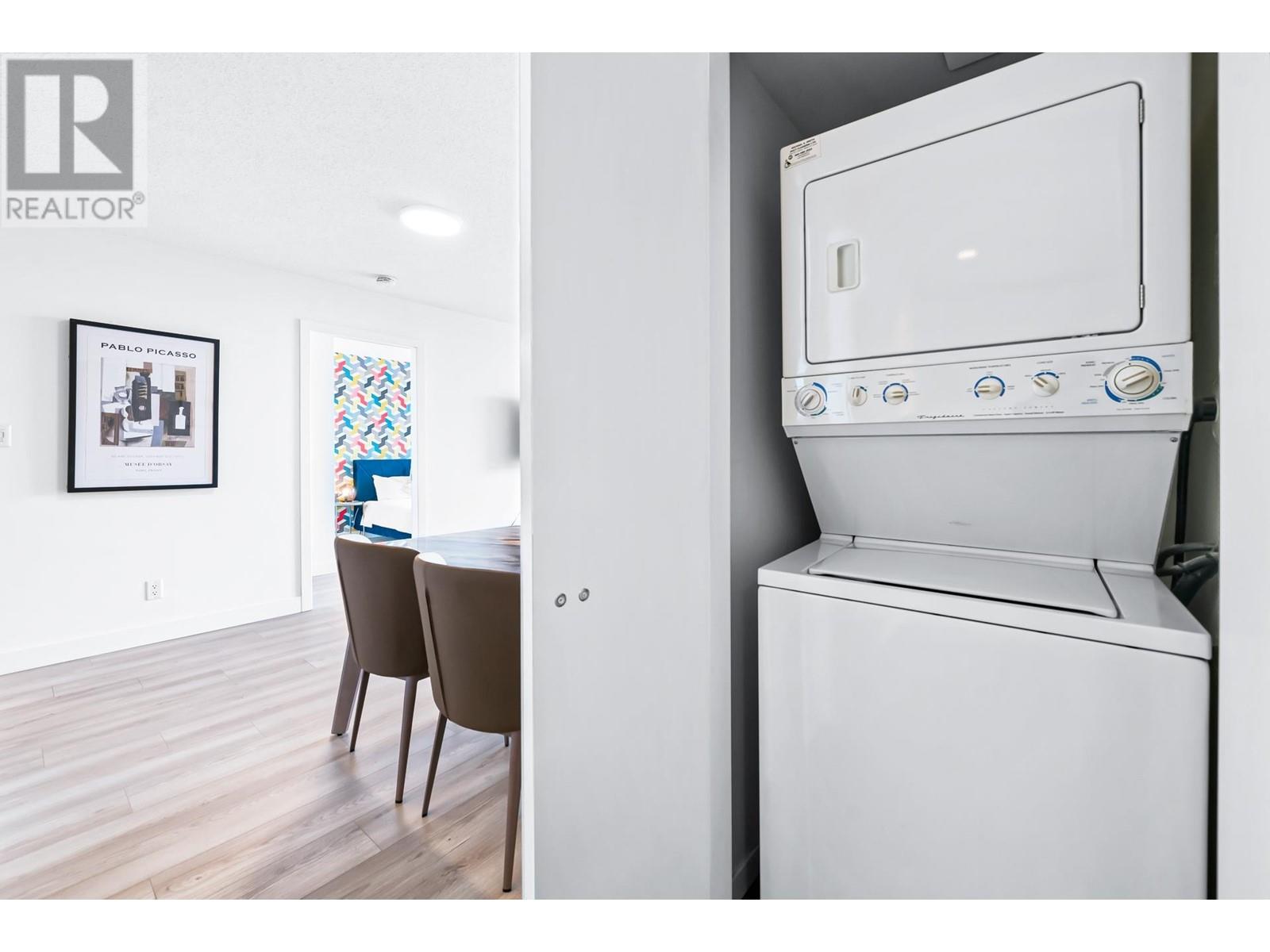 Listing Picture 16 of 16 : 3103 689 ABBOTT STREET, Vancouver / 溫哥華 - 魯藝地產 Yvonne Lu Group - MLS Medallion Club Member