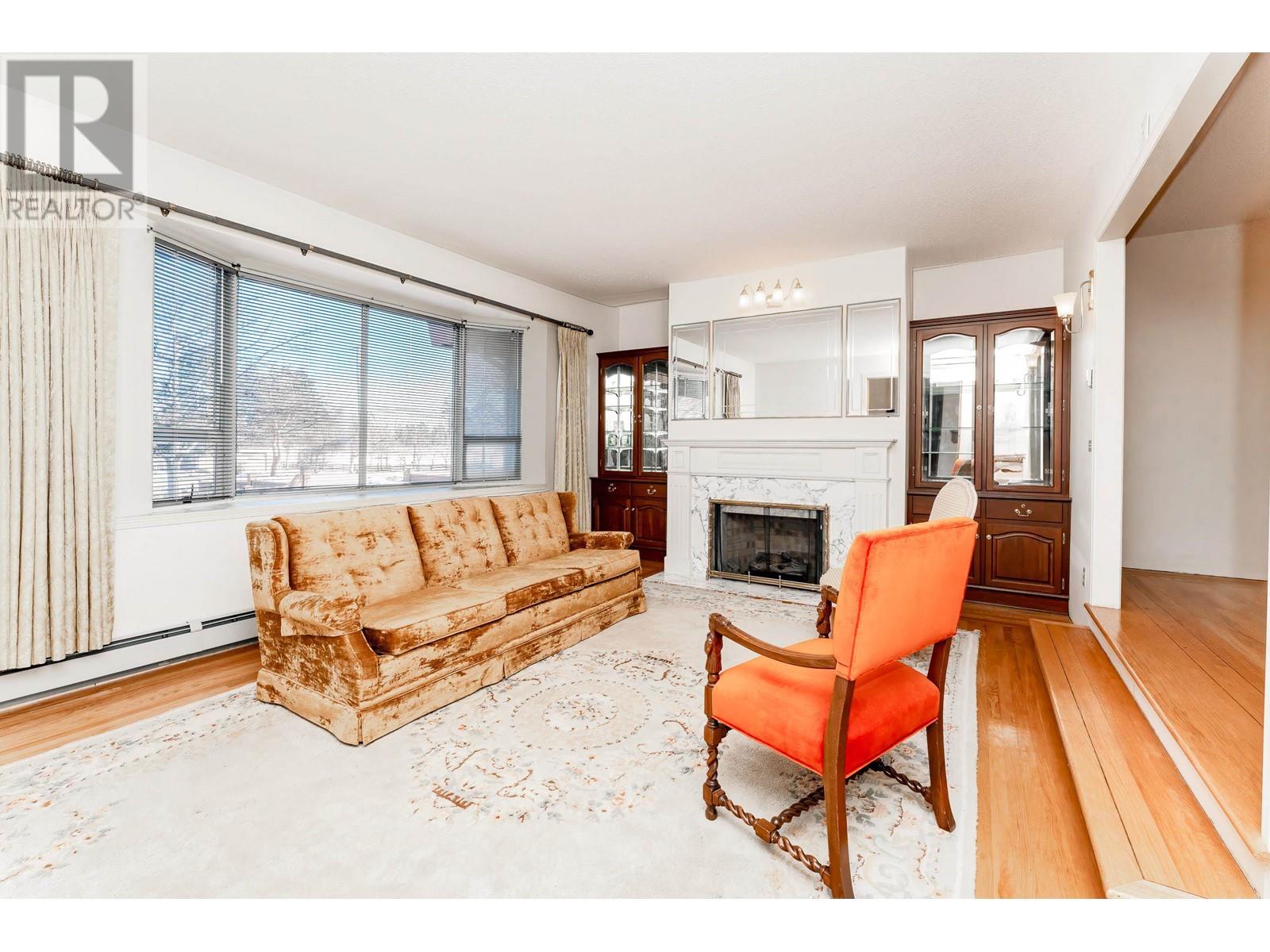 Property at 11871 NO. 3 ROAD image 4