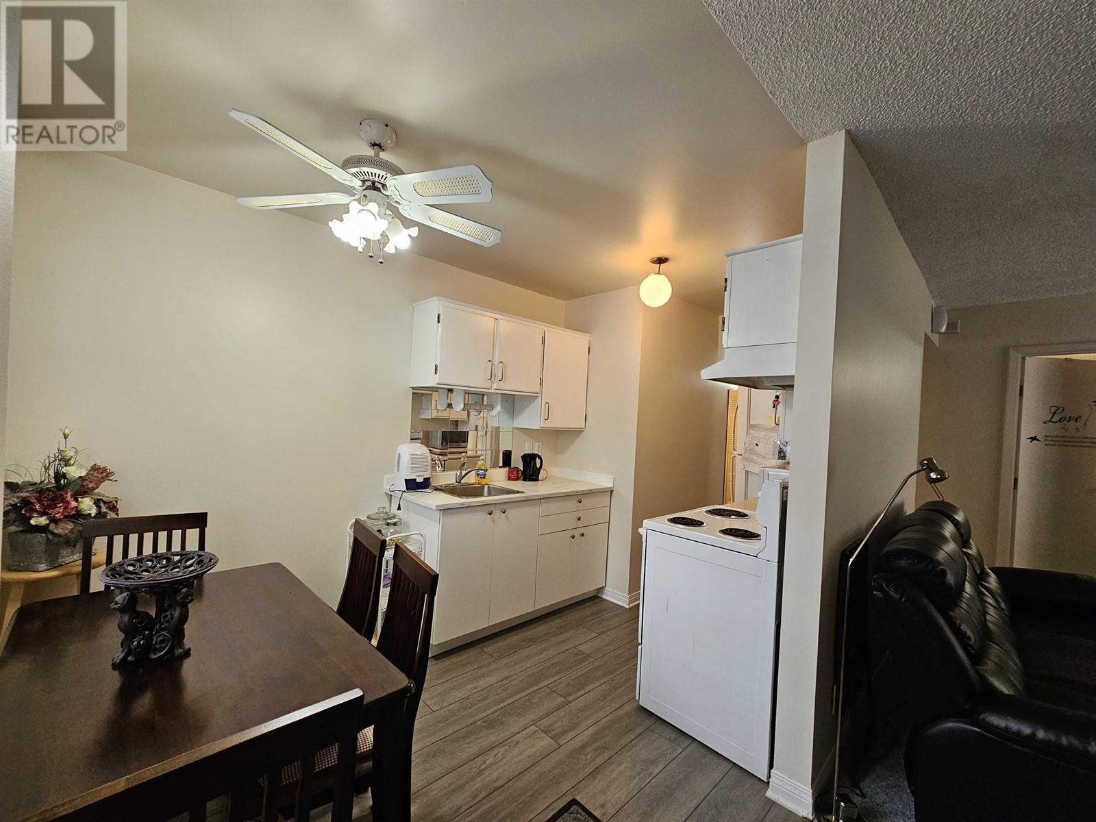 102 1015 St. Andrews Street, New Westminster, British Columbia  V3M 1W4 - Photo 8 - R2958349