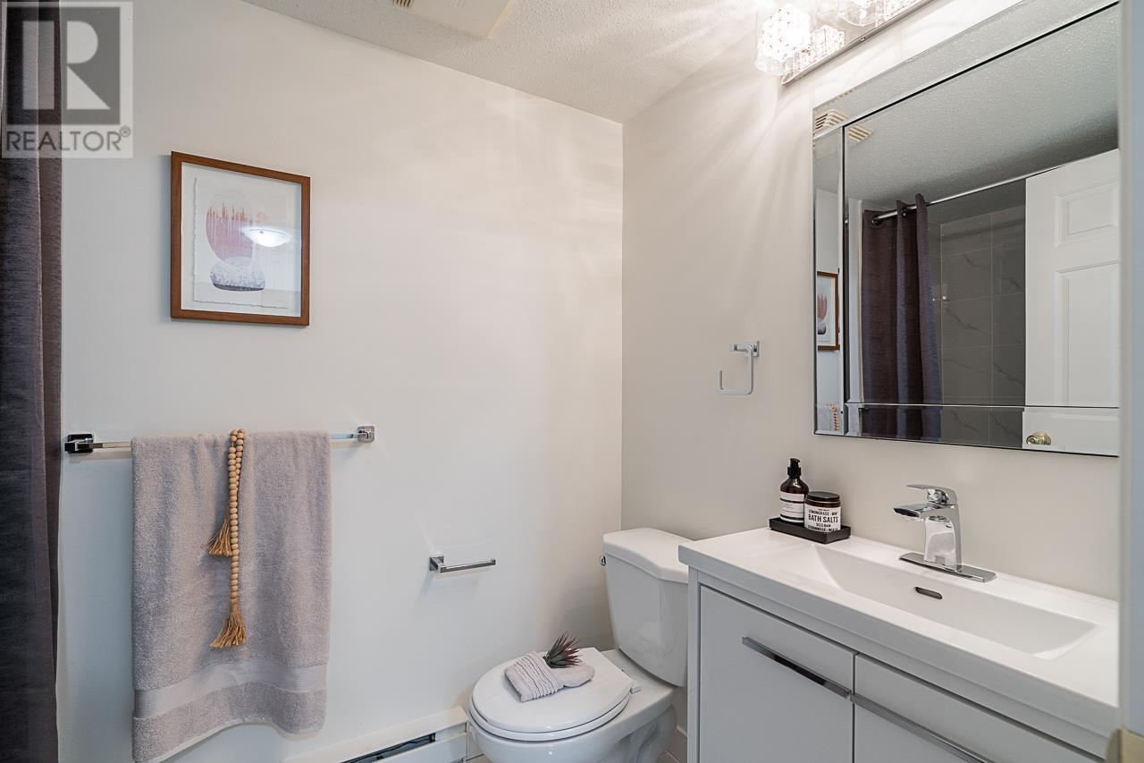 Listing Picture 16 of 33 : 405 5600 ANDREWS ROAD, Richmond / 烈治文 - 魯藝地產 Yvonne Lu Group - MLS Medallion Club Member
