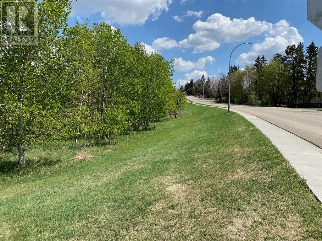 5005 46 Street, Ponoka, Alberta  T4J 1C2 - Photo 1 - A2026785