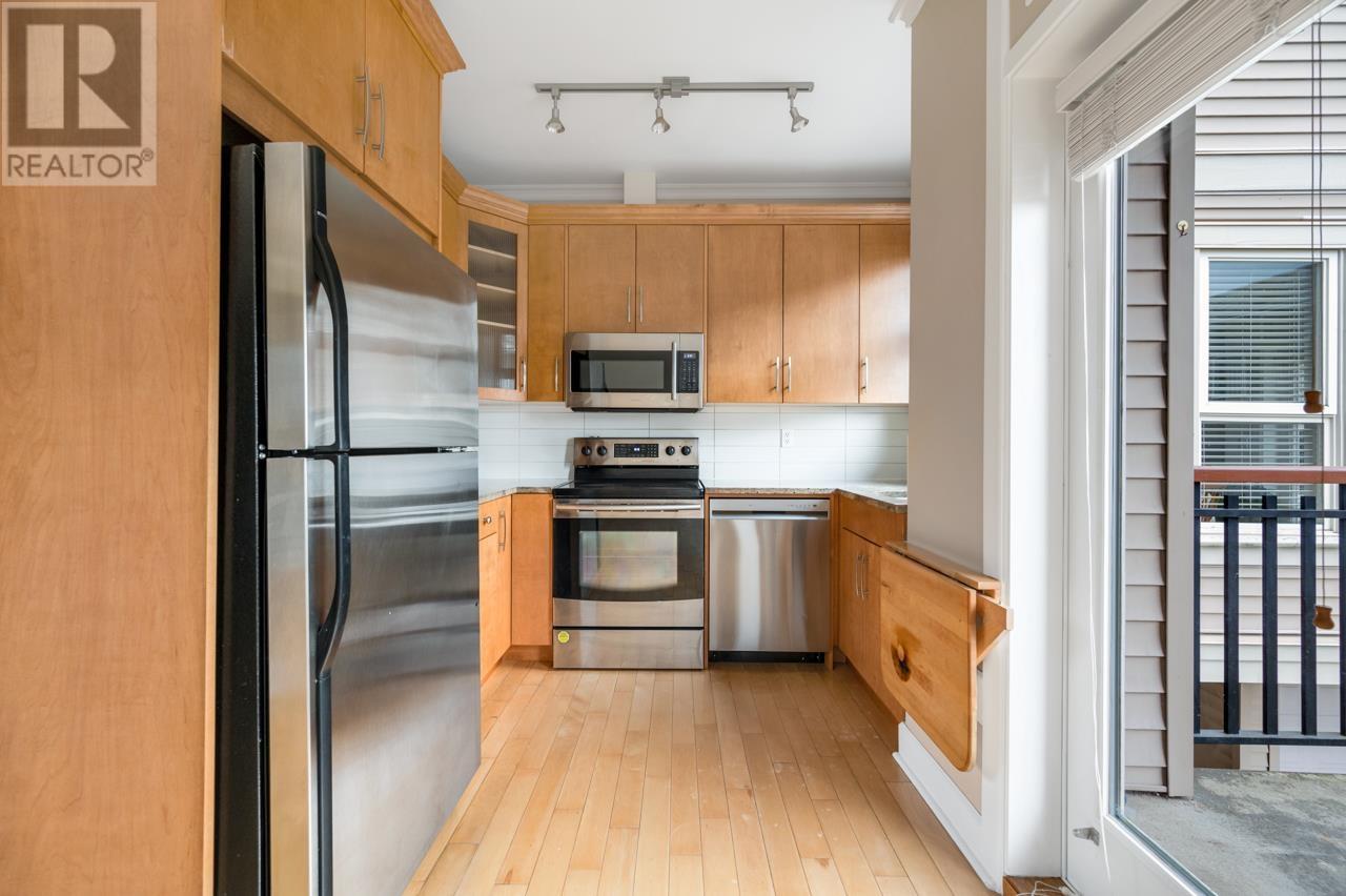 4539 Grange Street, Burnaby, British Columbia  V5H 1P7 - Photo 6 - R2954159