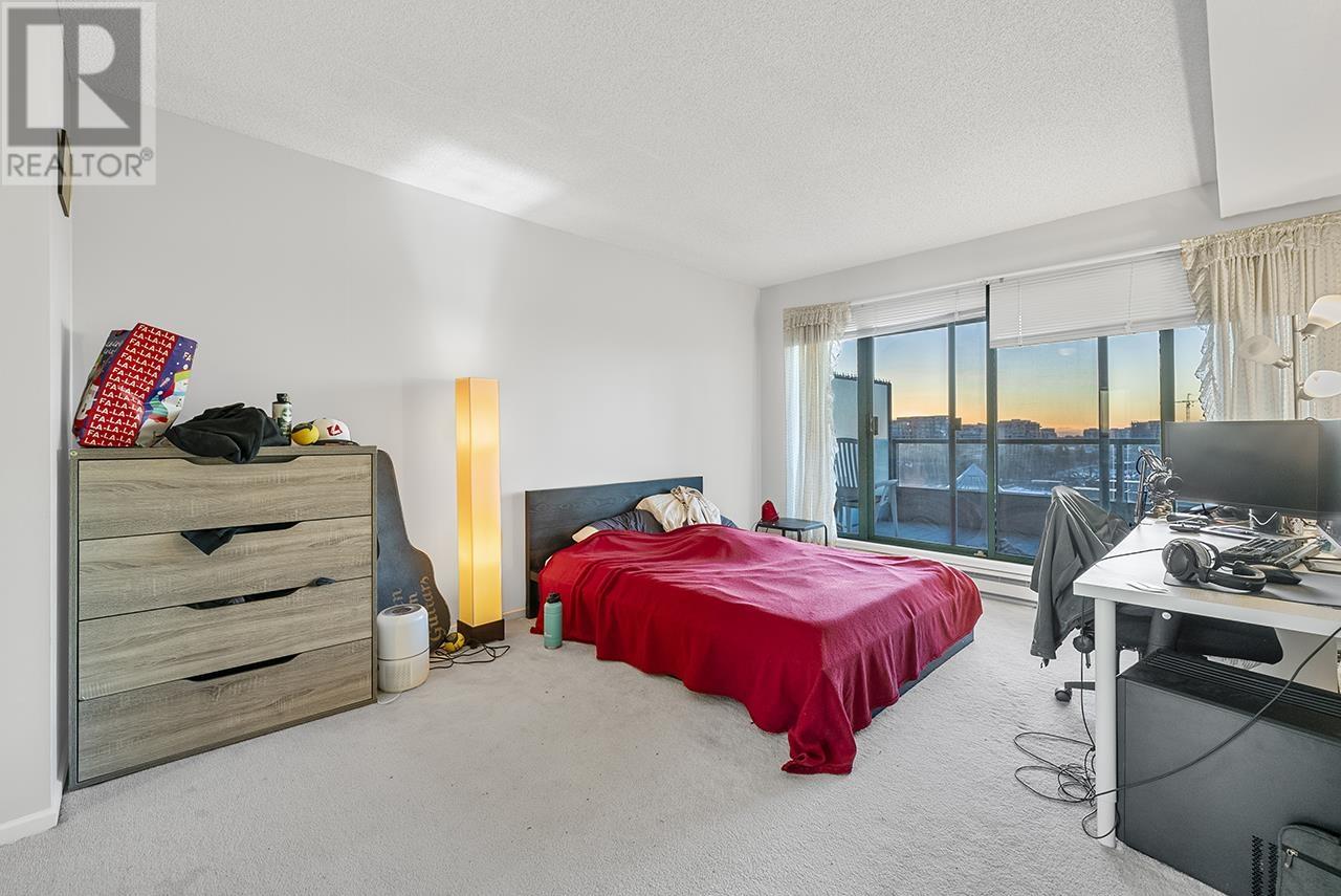 Listing Picture 18 of 22 : 1204 8831 LANSDOWNE ROAD, Richmond / 烈治文 - 魯藝地產 Yvonne Lu Group - MLS Medallion Club Member