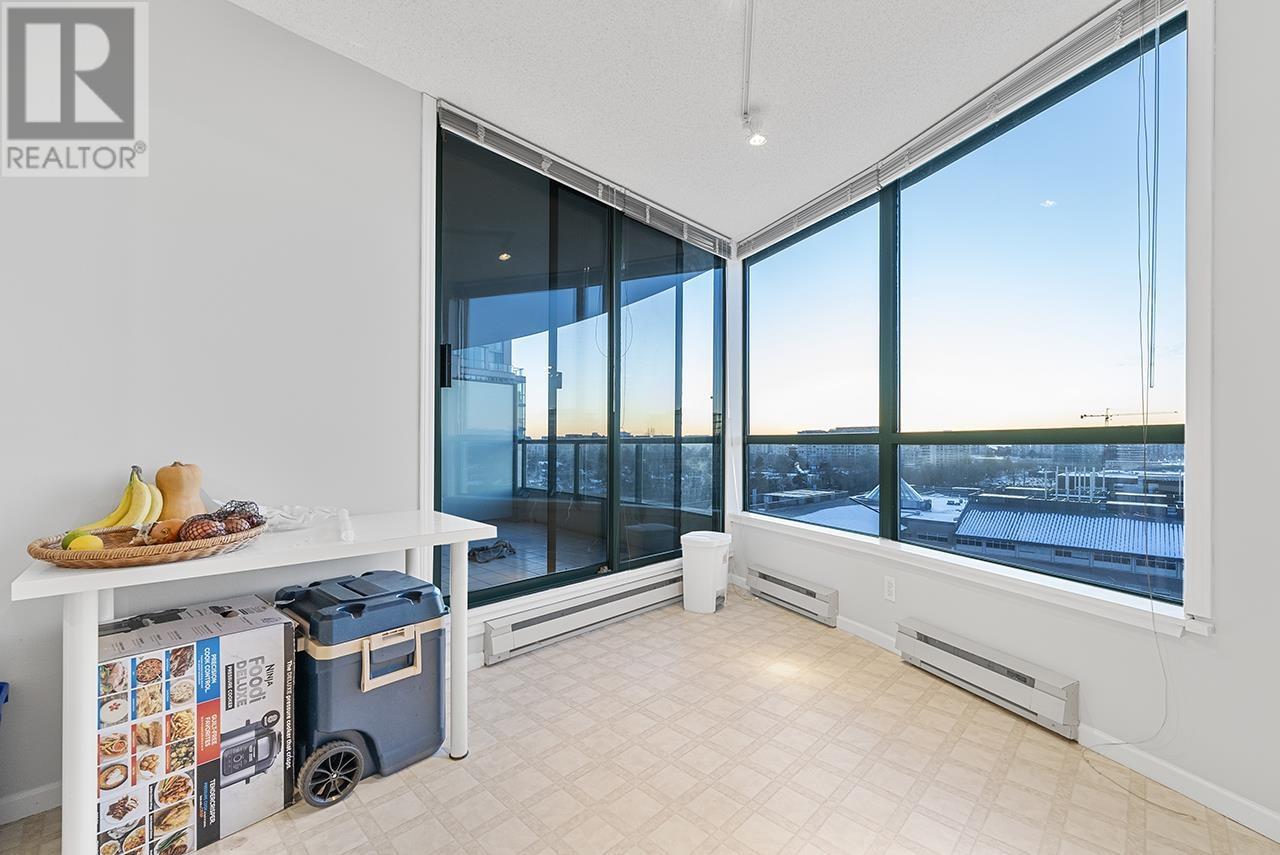 Listing Picture 11 of 22 : 1204 8831 LANSDOWNE ROAD, Richmond / 烈治文 - 魯藝地產 Yvonne Lu Group - MLS Medallion Club Member