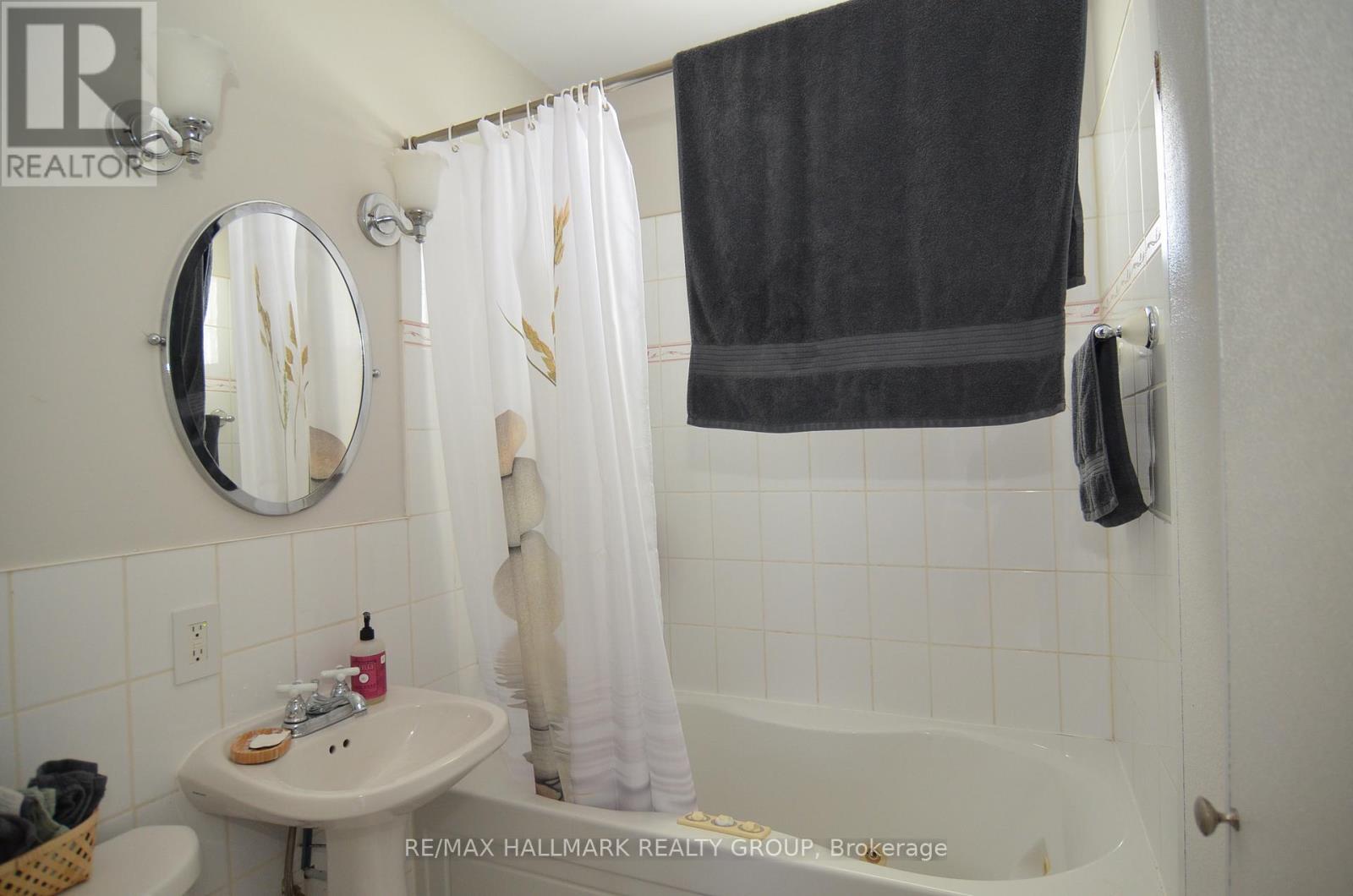 1926 Belcourt Boulevard, Ottawa, Ontario  K1C 1M5 - Photo 18 - X11970823