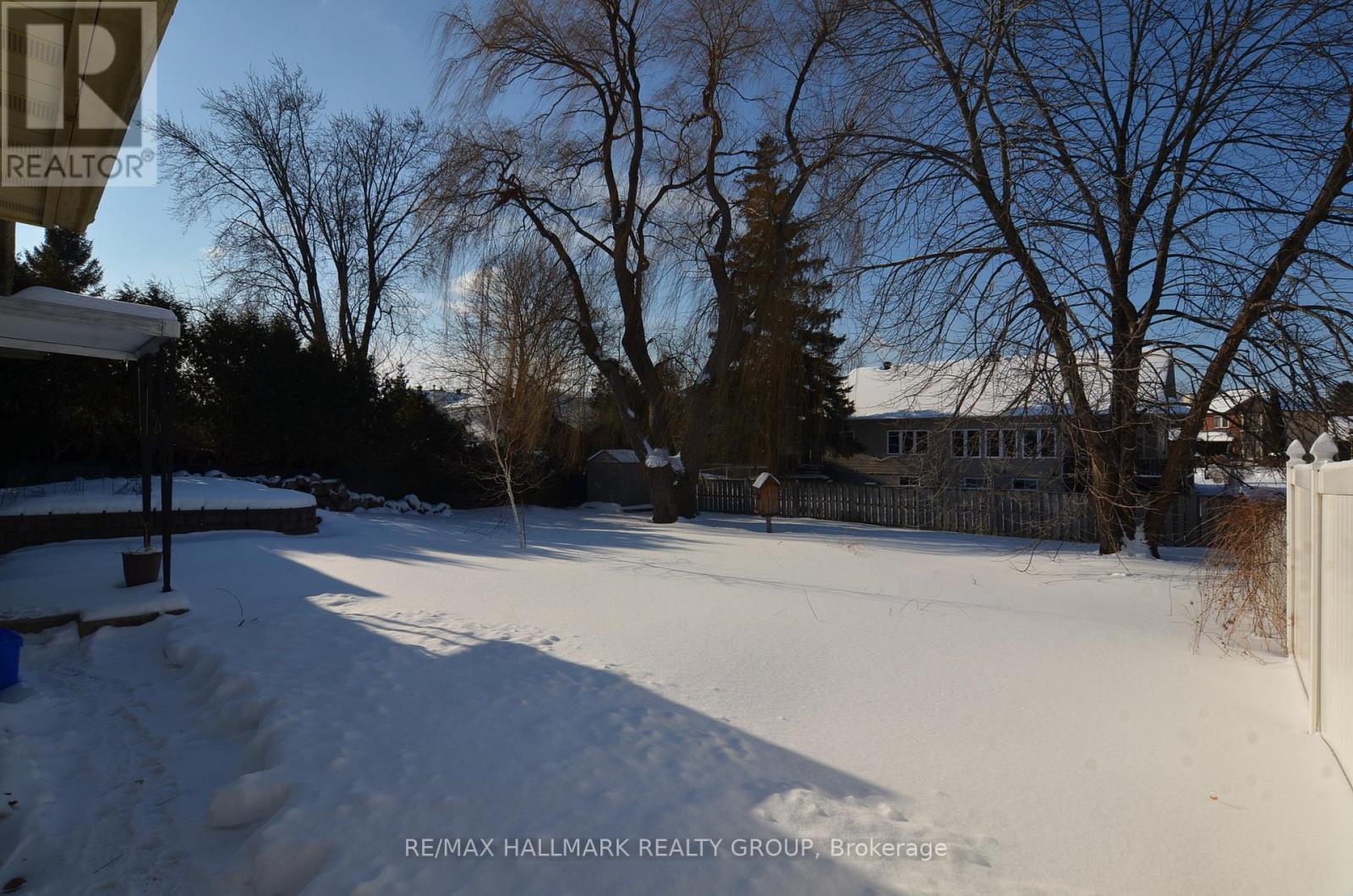 1926 BELCOURT BOULEVARD Ottawa