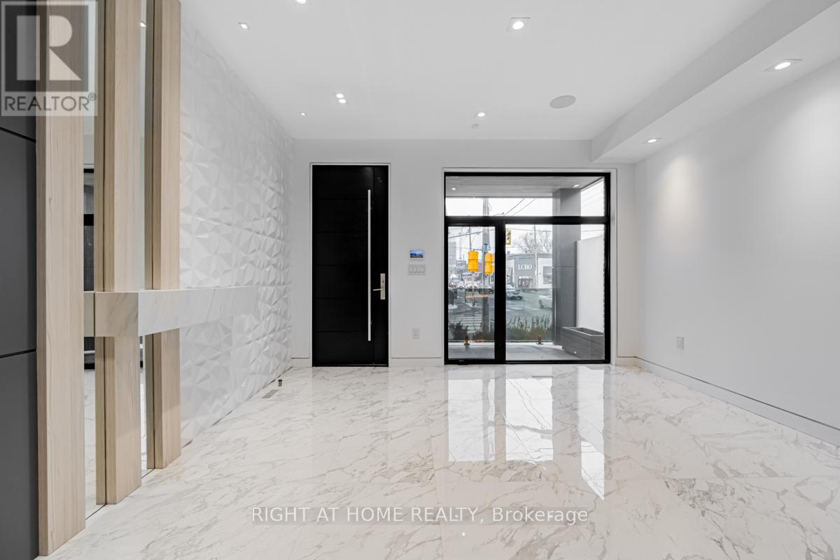 Property at 677 HURON STREET image 4