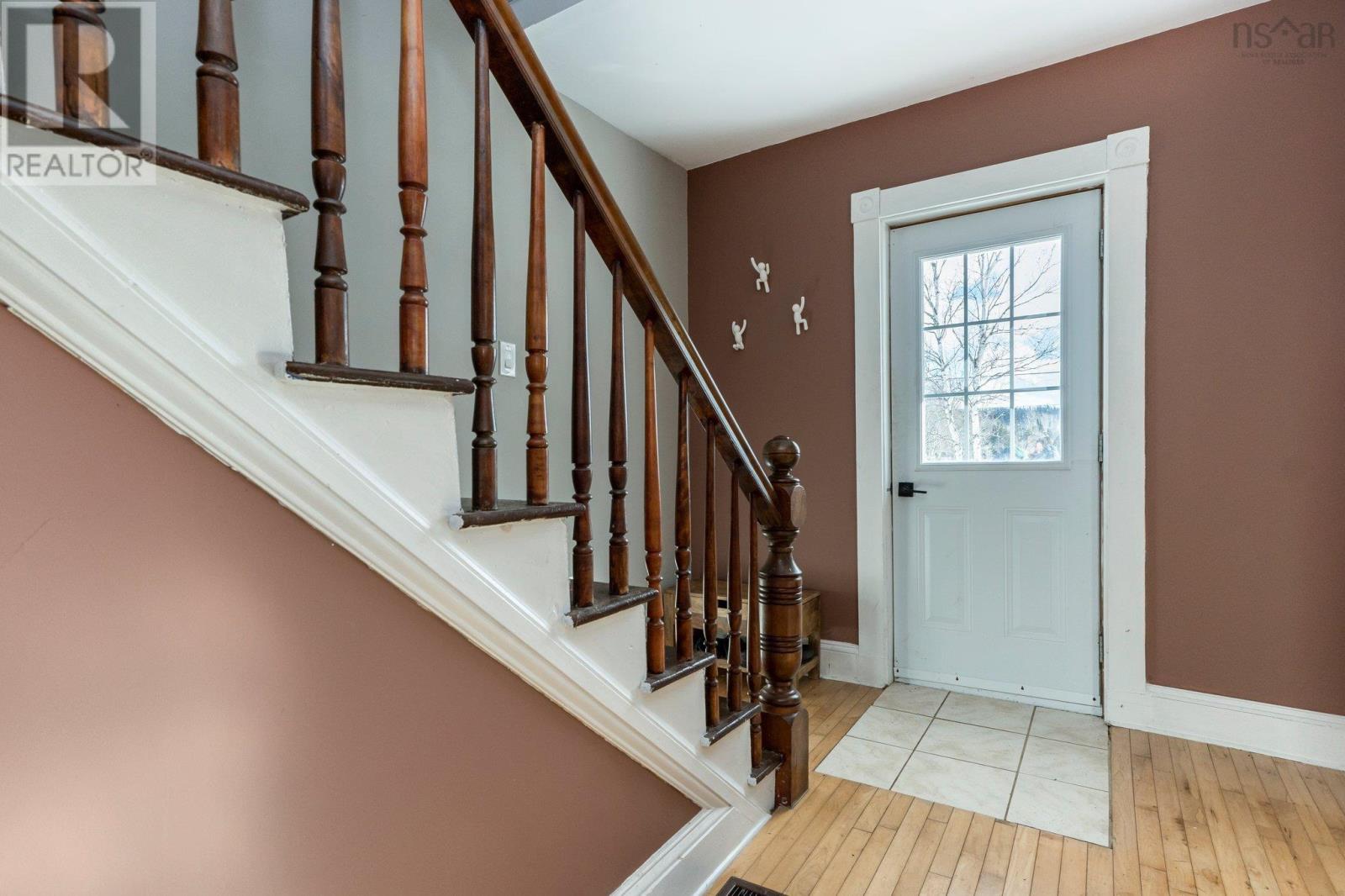 645 Seaman Street, East Margaretsville, Nova Scotia  B0S 1N0 - Photo 3 - 202502817