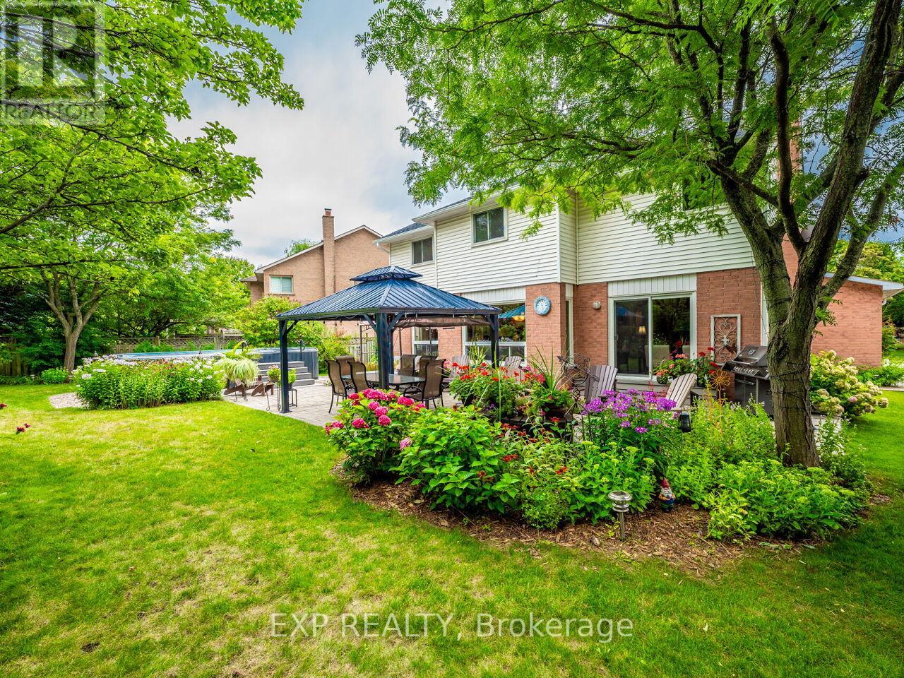 2048 Parklane Crescent, Burlington, Ontario  L7M 3V6 - Photo 16 - W11970879