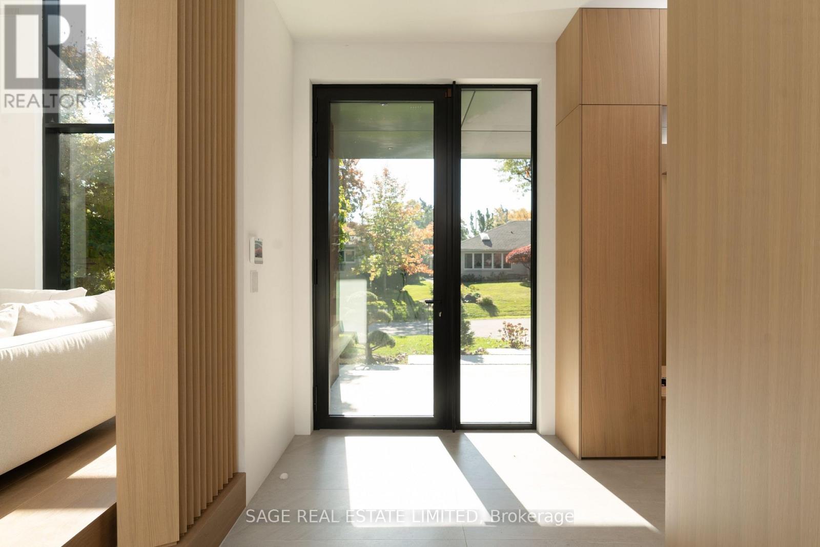 Property at 38 RAVENSBOURNE CRESCENT image 2