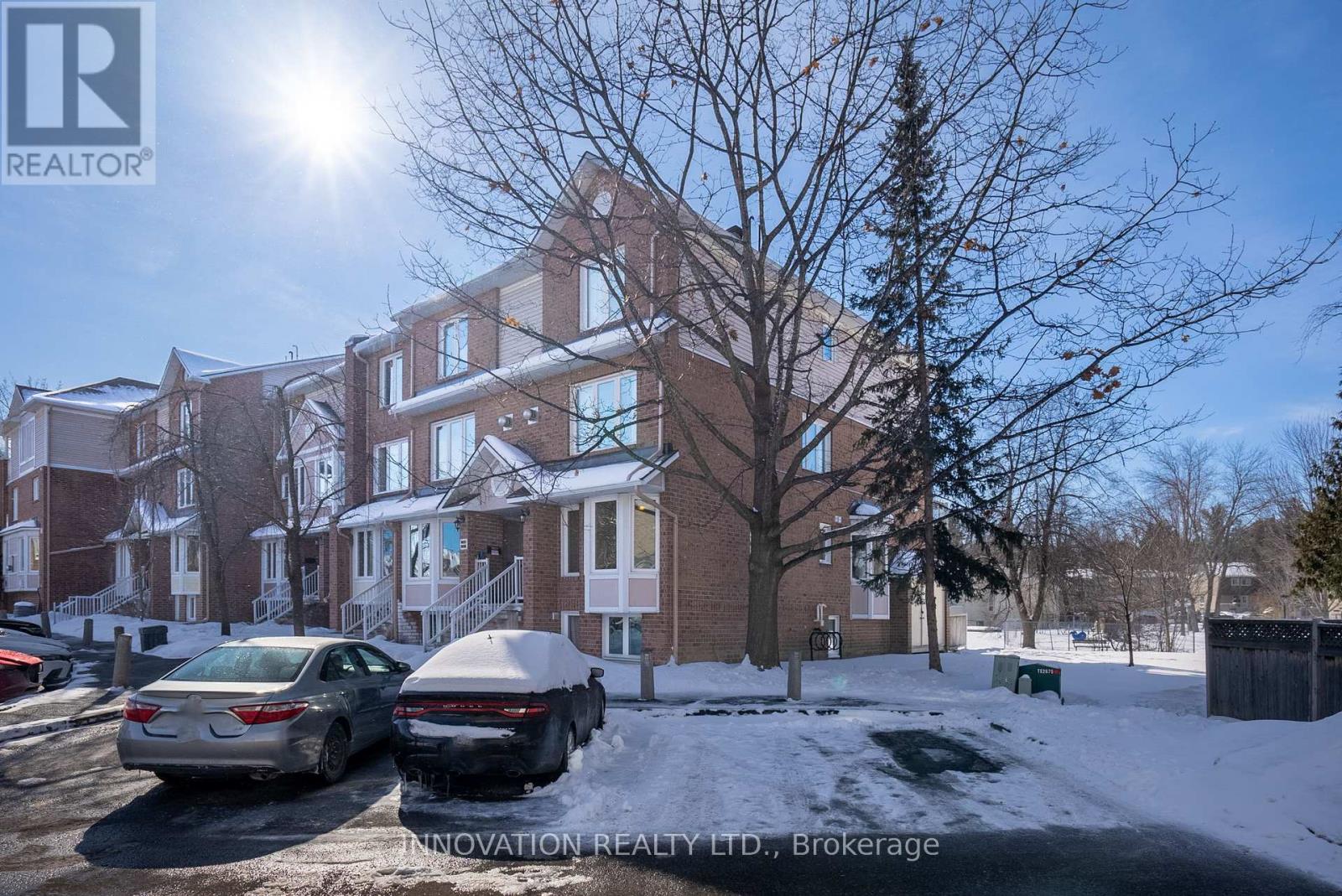 9 - 1657 Locksley Lane, Ottawa, Ontario  K1J 1B6 - Photo 2 - X11970948