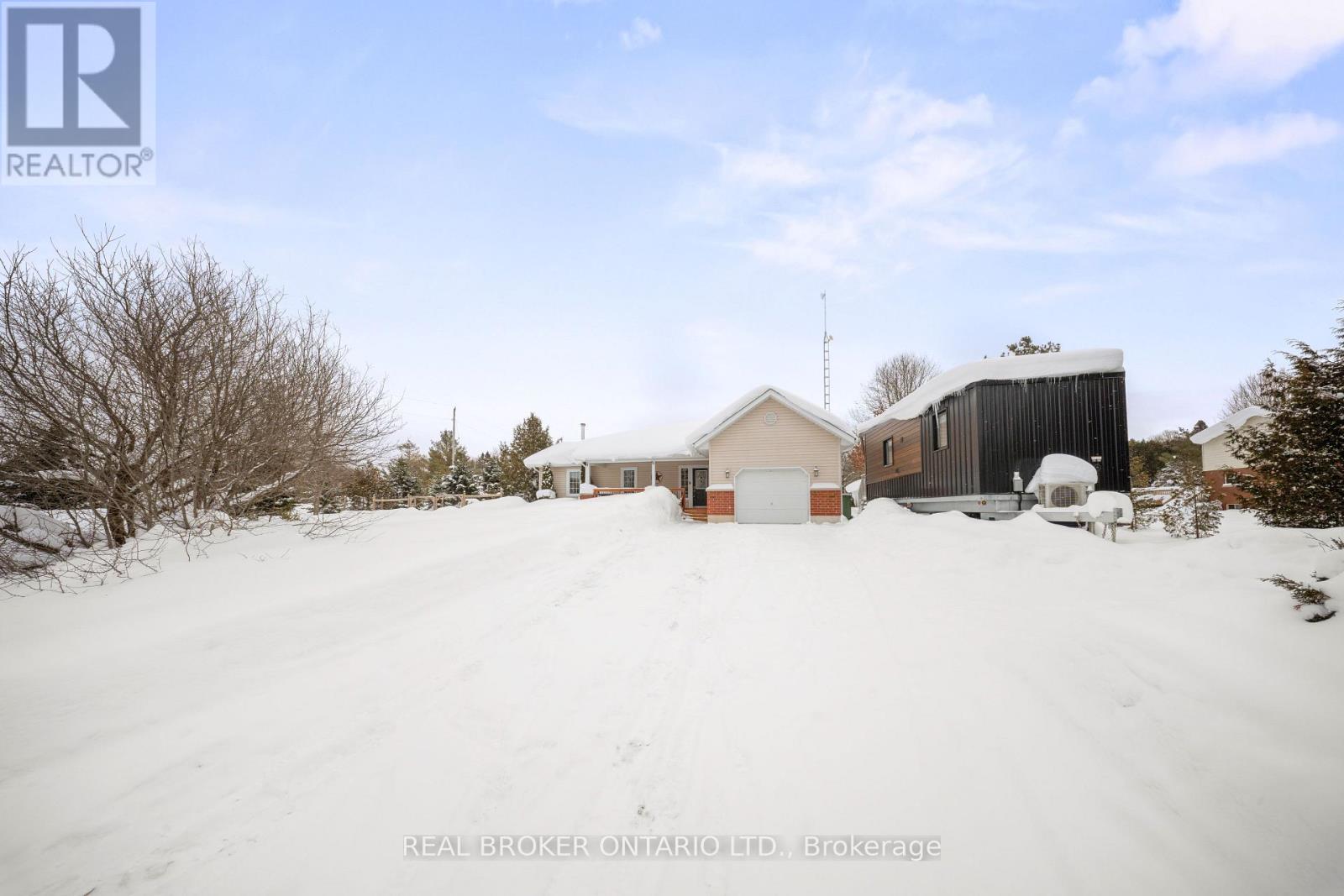 160 James Street, Grey Highlands, Ontario  N0C 1K0 - Photo 3 - X11970915