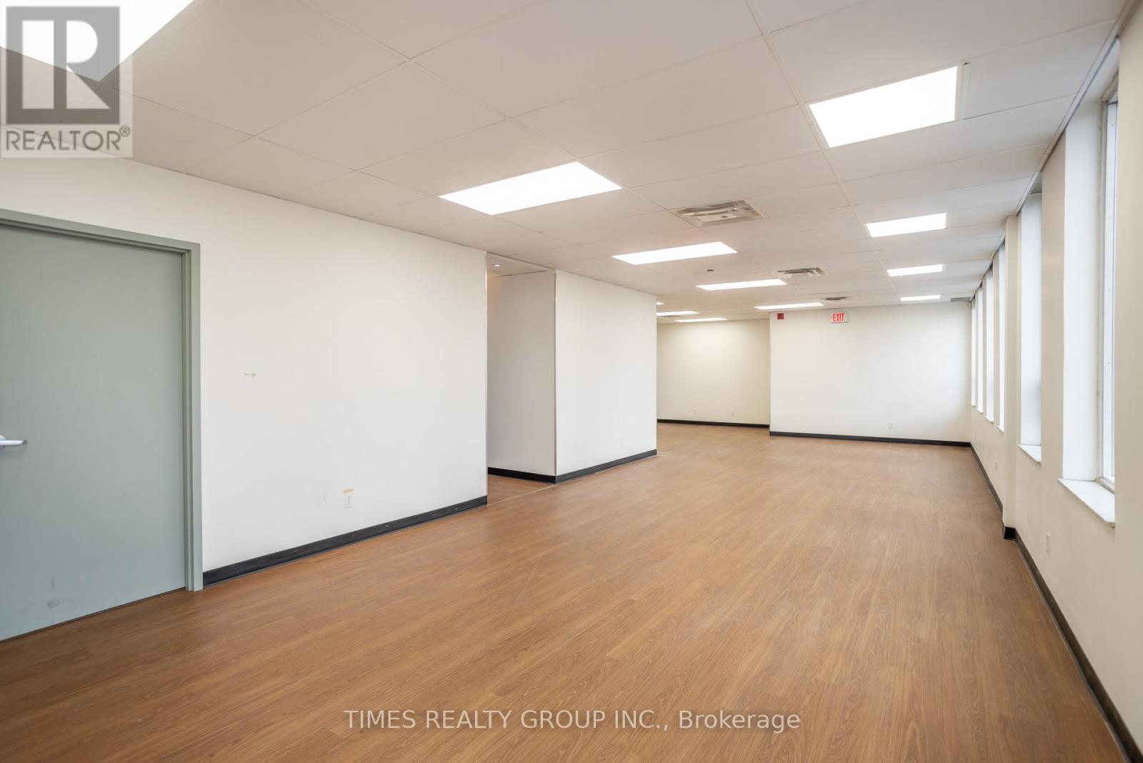 300 - 801 Eglinton Avenue W, Toronto, Ontario  M5N 1E3 - Photo 10 - C11970961