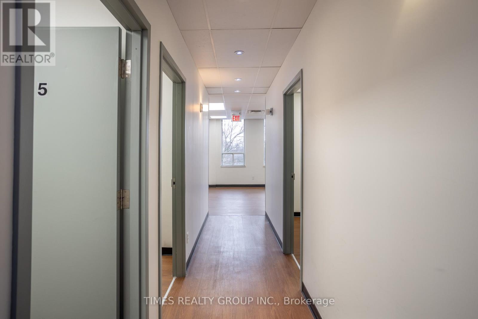 300 - 801 Eglinton Avenue W, Toronto, Ontario  M5N 1E3 - Photo 15 - C11970961