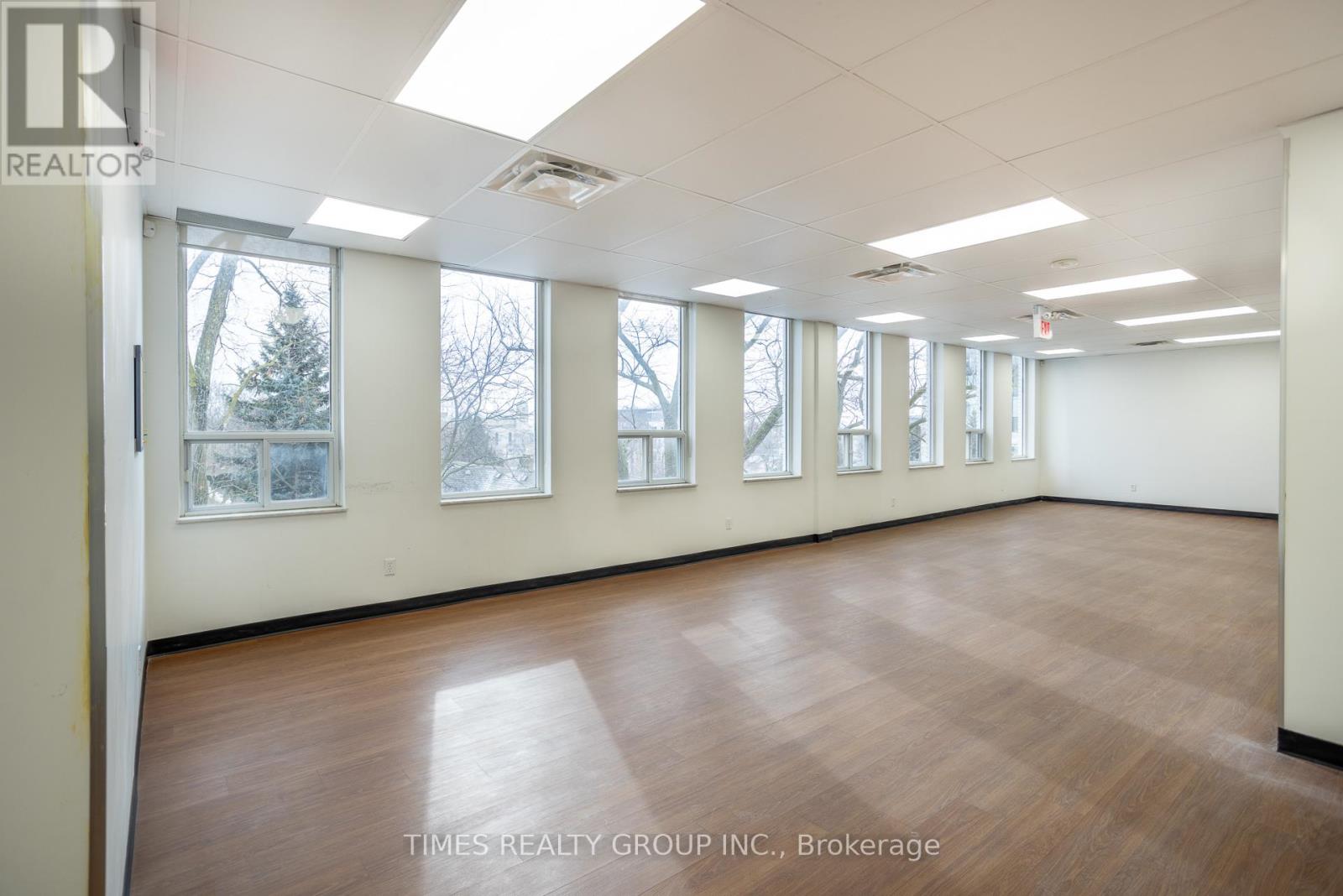300 - 801 Eglinton Avenue W, Toronto, Ontario  M5N 1E3 - Photo 8 - C11970961