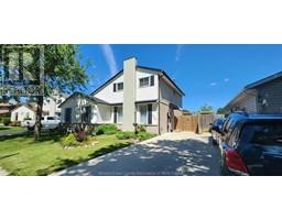 3014 ERINDALE CRESCENT, Windsor, Ontario
