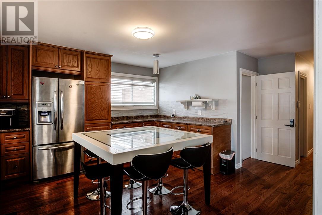 Property at 76 Victor Street image 4