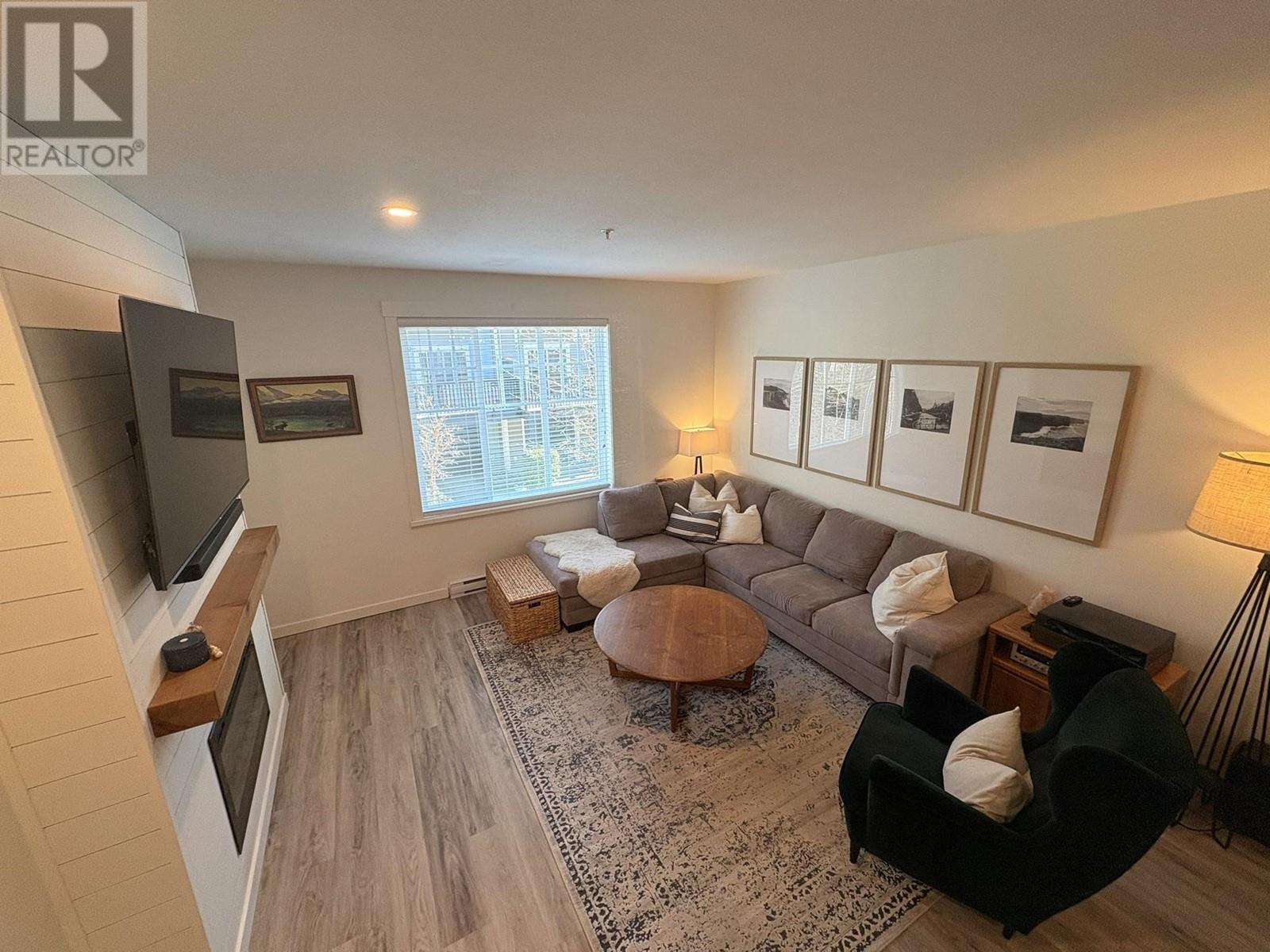 70 3010 Riverbend Drive, Coquitlam, British Columbia  V3C 0B8 - Photo 4 - R2966513