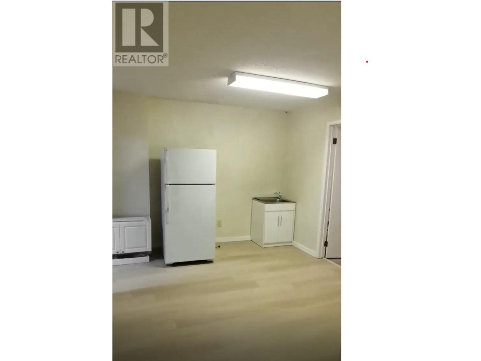 1 Bed Suite 4992 Sidley Street, Burnaby, British Columbia  V5J 1T5 - Photo 1 - R2966516