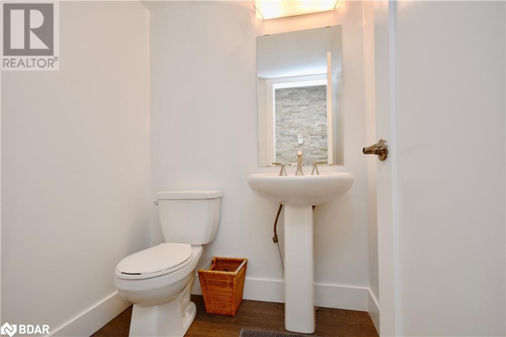 51 Ferndale Drive S Unit# 6, Barrie, Ontario  L4N 5W9 - Photo 8 - 40698435