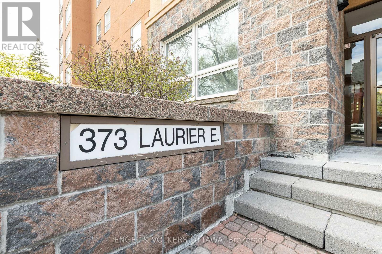 906 - 373 LAURIER AVENUE E Ottawa