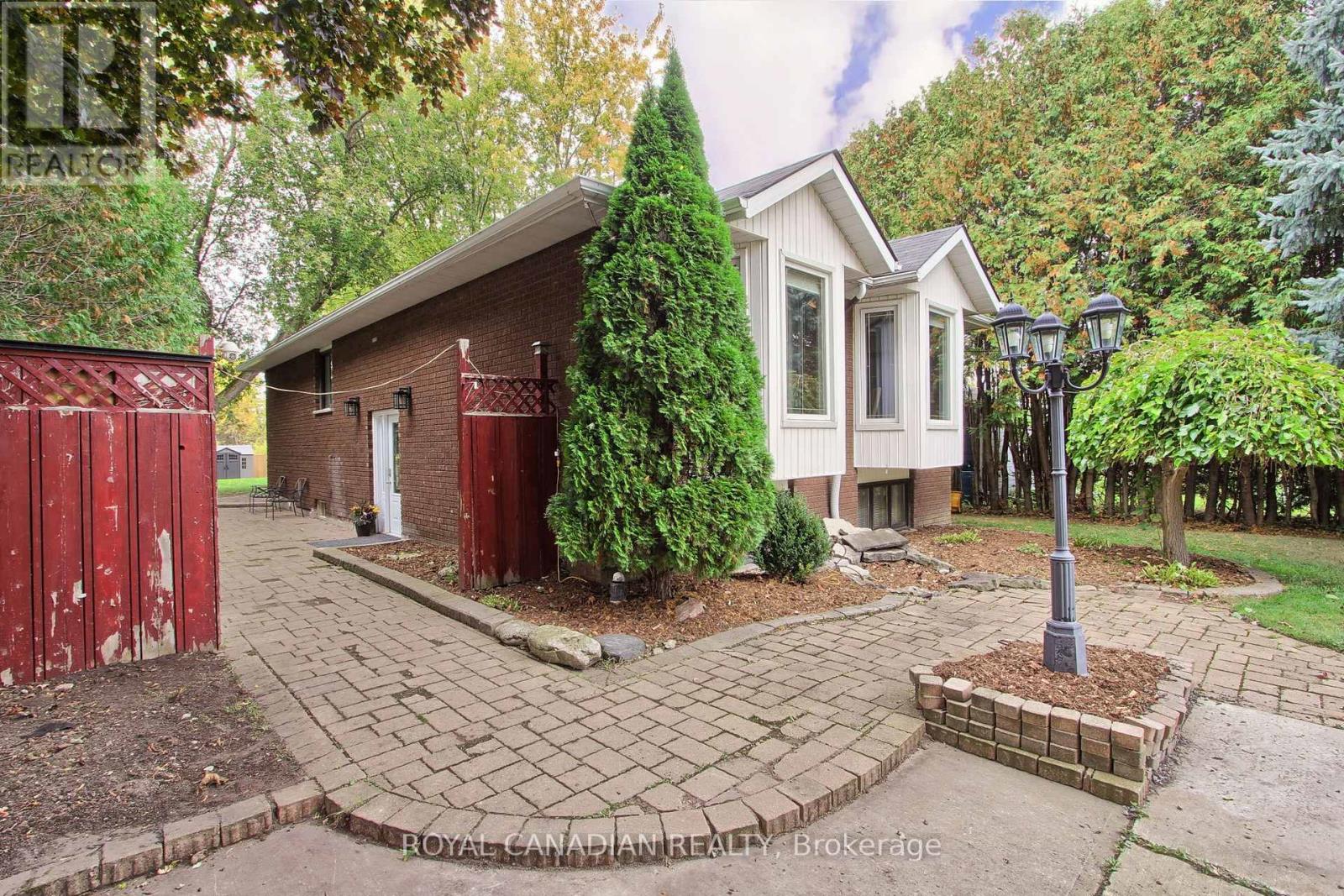 Property at 78 TWMARC AVENUE image 5