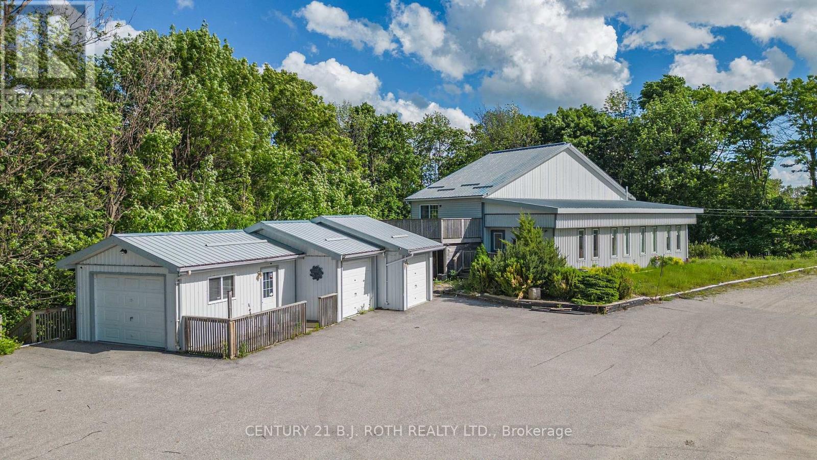 4201 Huronia Road N, Severn, Ontario  L3V 6H3 - Photo 43 - S11971084