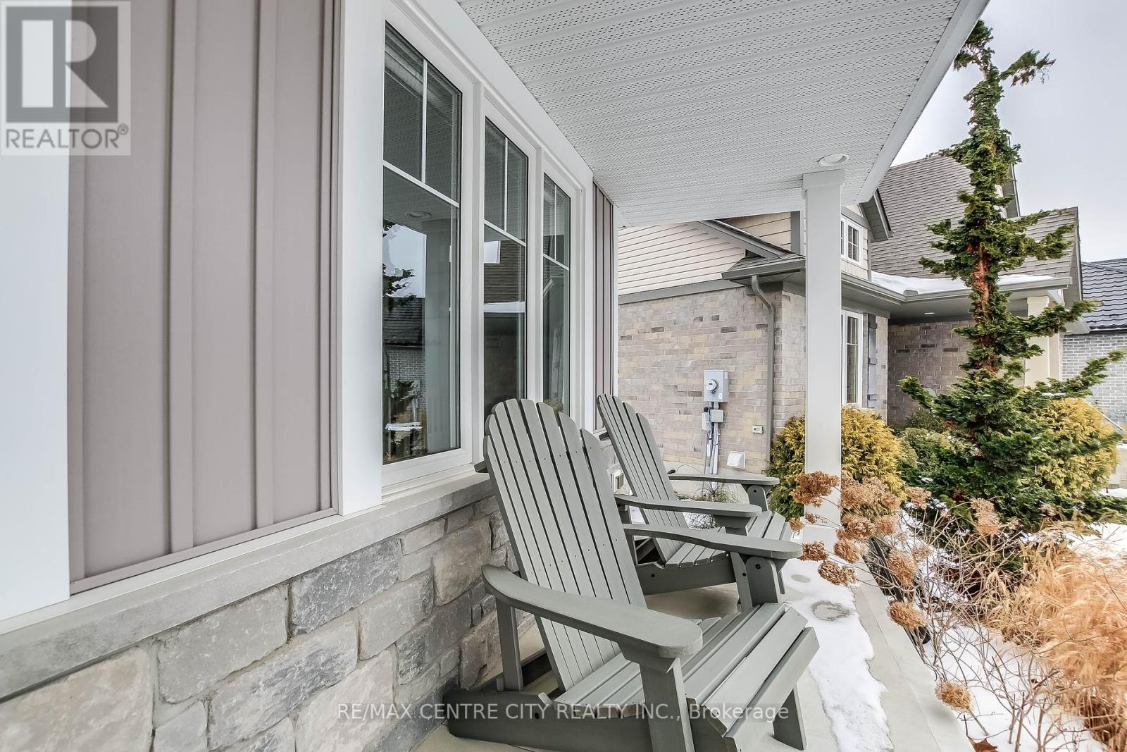 31 Deerfield Court, St. Thomas, Ontario  N5R 0B8 - Photo 2 - X11971263