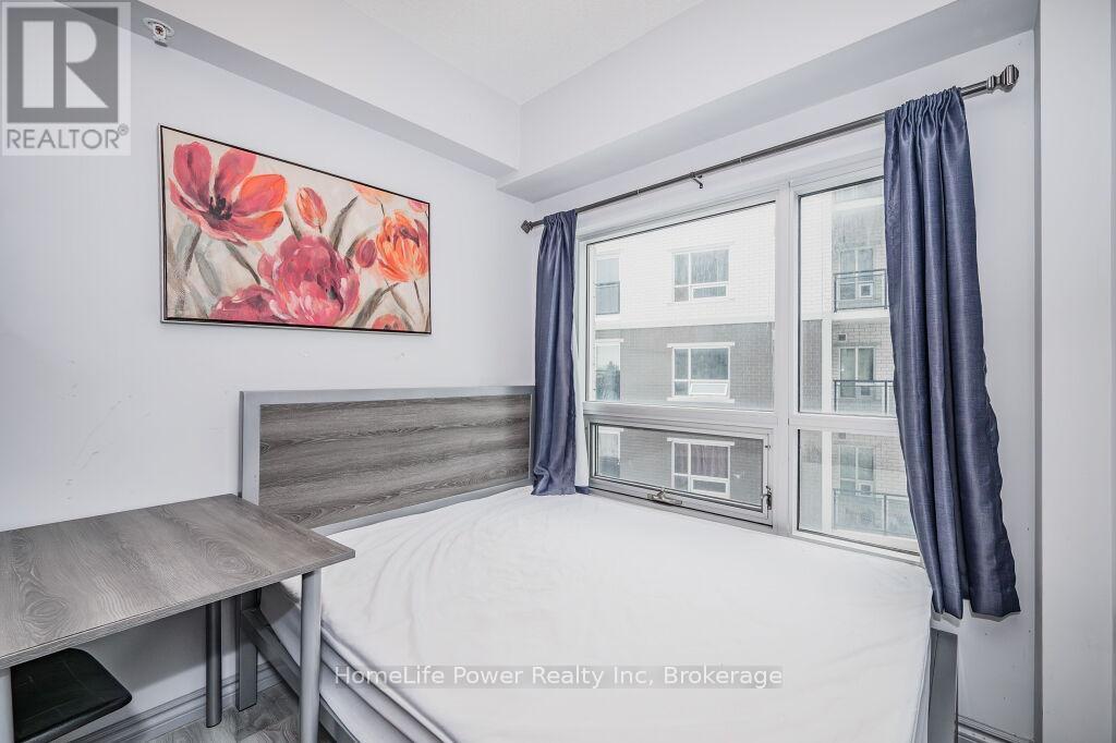 #g304 - 275 Larch Street, Waterloo, Ontario  N2L 3R2 - Photo 13 - X11971257