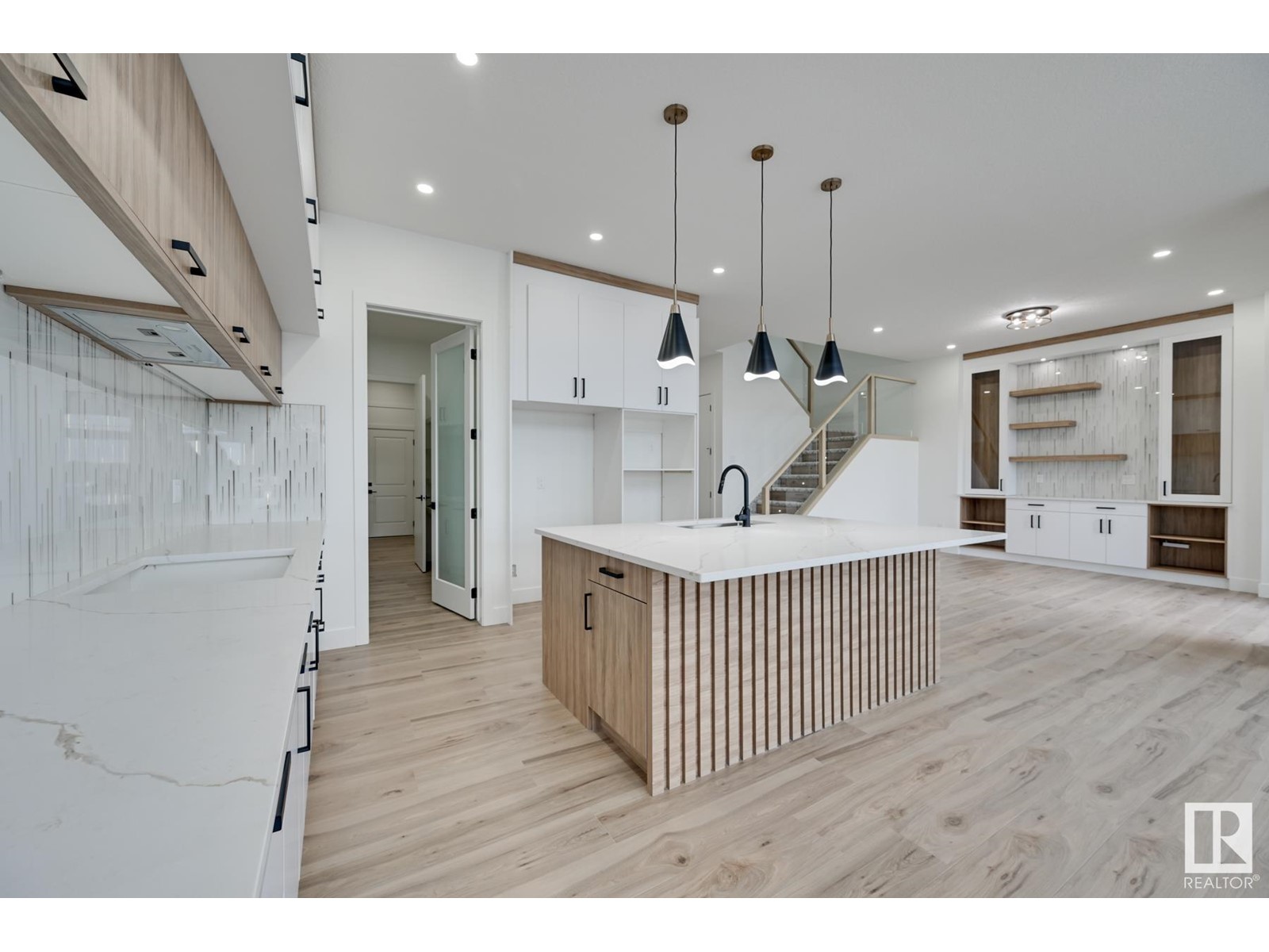 Property at 7099 KIVIAQ CR SW image 5