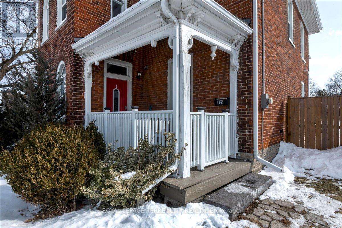 Property at 125 STATION STREET image 2