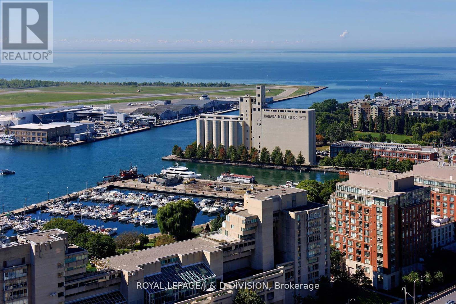 3702 - 35 Mariner Terrace, Toronto, Ontario  M5V 3V9 - Photo 18 - C11971302