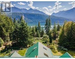 9323 Shutty Bench Road Kaslo, Kaslo, Ca