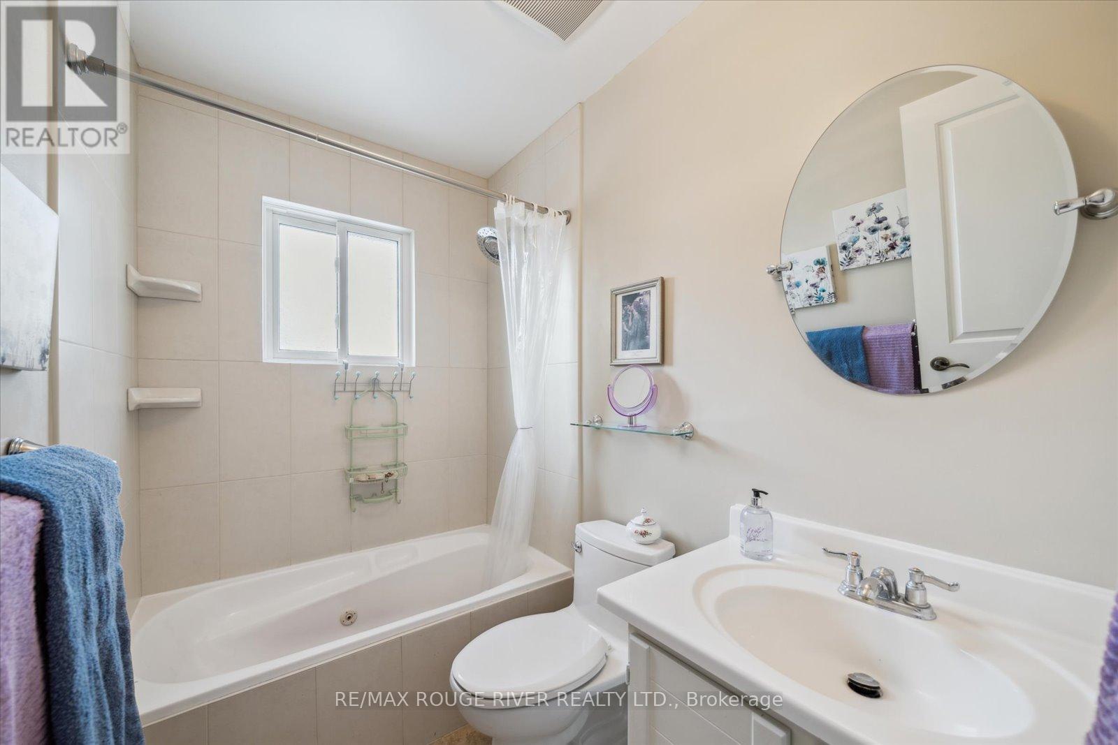 96 Wyndfield Crescent, Whitby, Ontario  L1N 8K9 - Photo 15 - E11971411