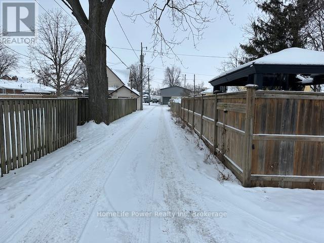 98 Talbot Street S, Essex, Ontario  N8M 1B2 - Photo 15 - X11971437