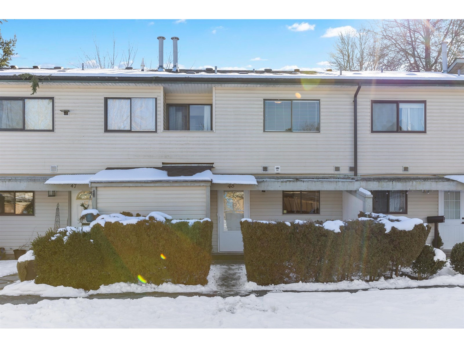 Property at 48 5181 204 STREET image 3
