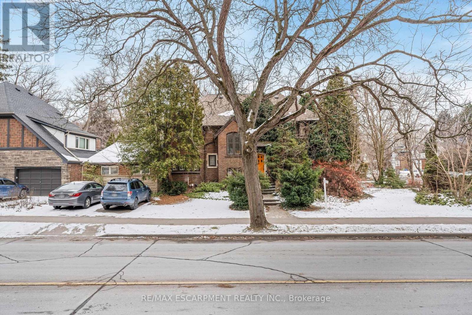 4 Forsyth Avenue N, Hamilton, Ontario  L8S 4E1 - Photo 1 - X11971449