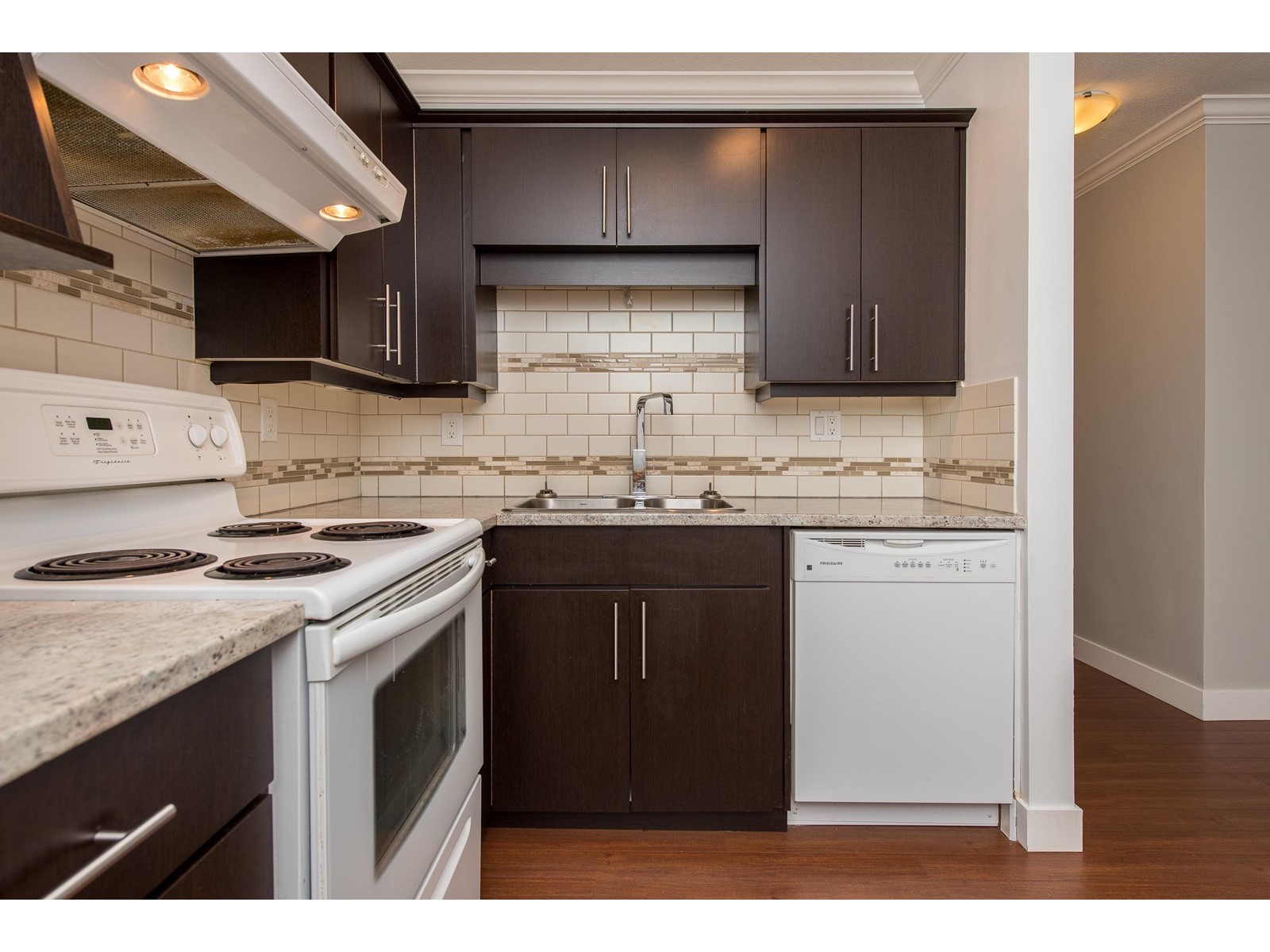 305 2130 Mckenzie Road, Abbotsford, British Columbia  V2S 3Z8 - Photo 11 - R2965987