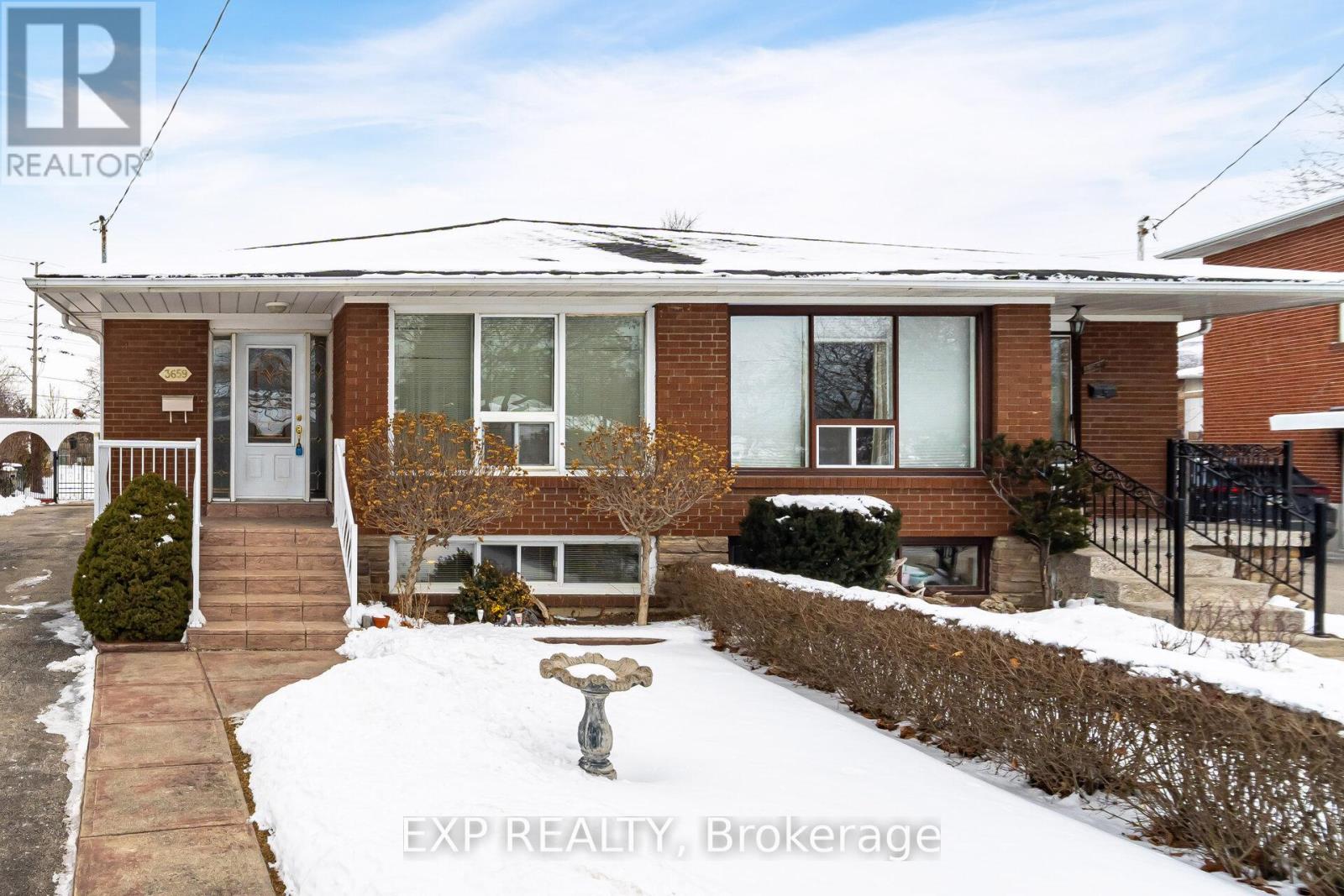 3659 HOLDEN CRESCENT, Mississauga, Ontario