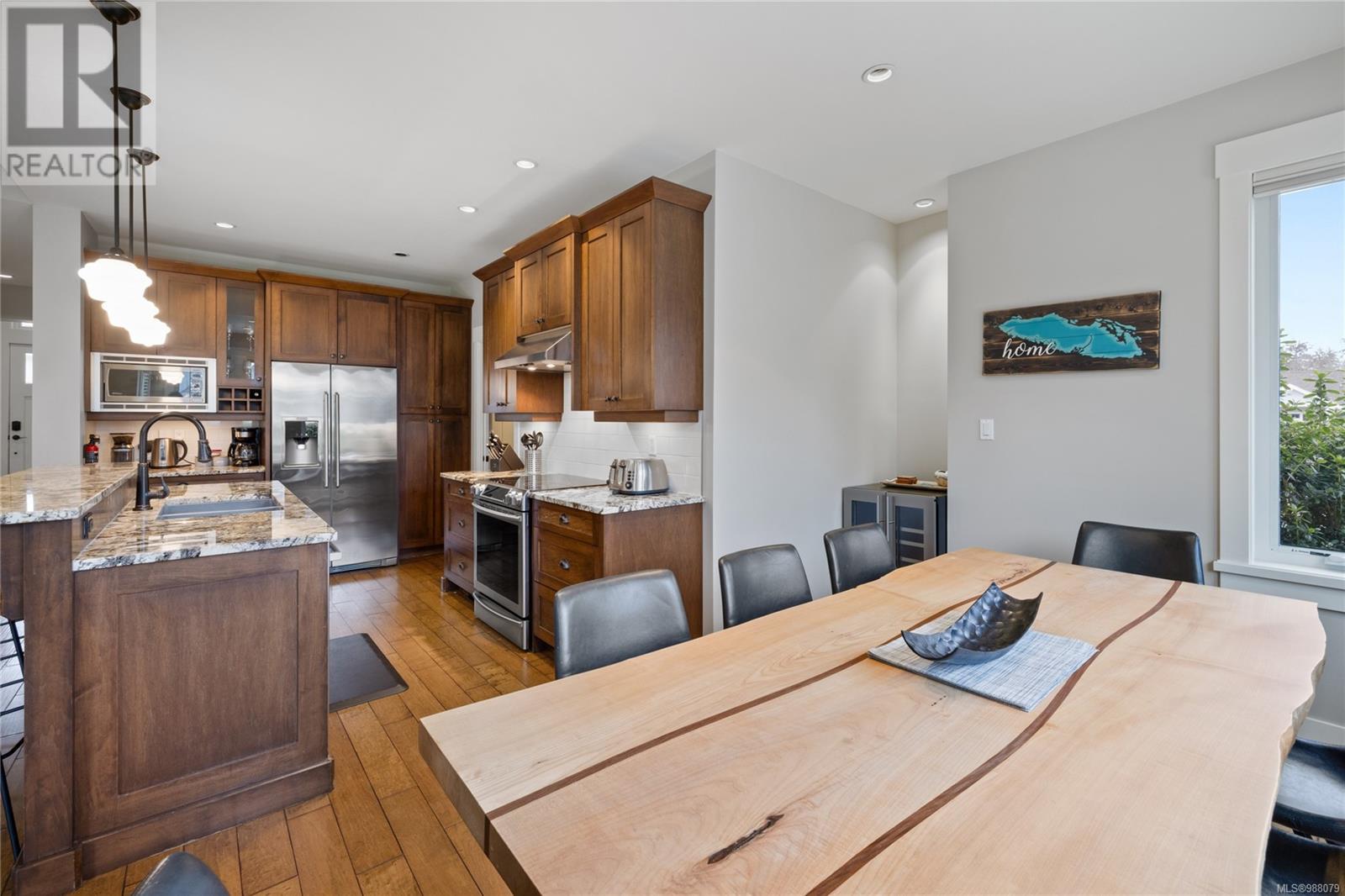 26 5251 Island Hwy W, Qualicum Beach, British Columbia  V9K 2C1 - Photo 14 - 988079