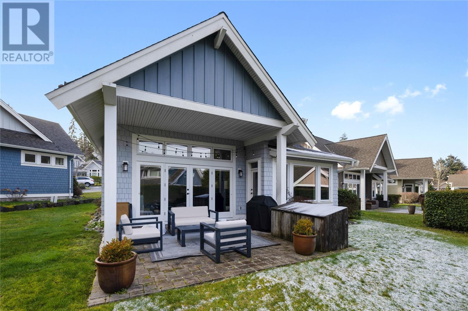 26 5251 Island Hwy W, Qualicum Beach, British Columbia  V9K 2C1 - Photo 16 - 988079