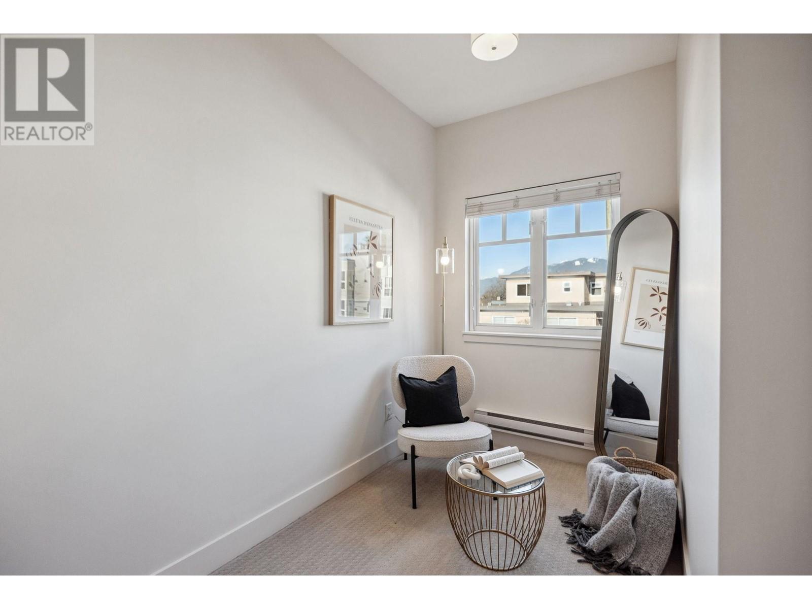 Listing Picture 11 of 21 : 211 2273 TRIUMPH STREET, Vancouver / 溫哥華 - 魯藝地產 Yvonne Lu Group - MLS Medallion Club Member