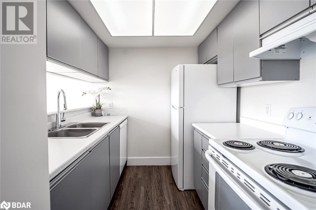 75 Ellen Street Unit# 701, Barrie, Ontario  L4N 7R6 - Photo 3 - 40696865