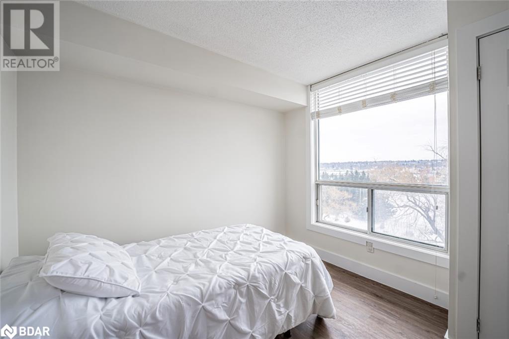 75 Ellen Street Unit# 701, Barrie, Ontario  L4N 7R6 - Photo 8 - 40696865