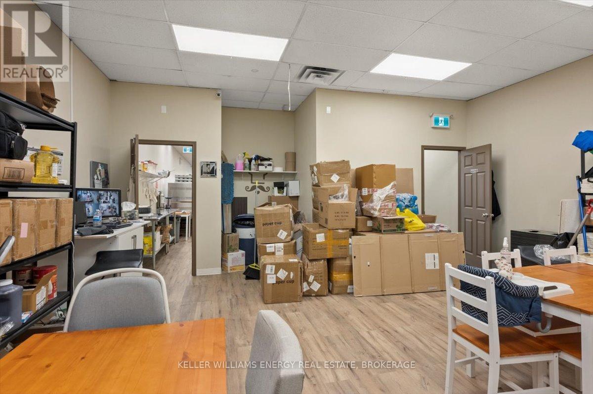 17 King Street W, Oshawa, Ontario  L1H 1A1 - Photo 19 - E11971477