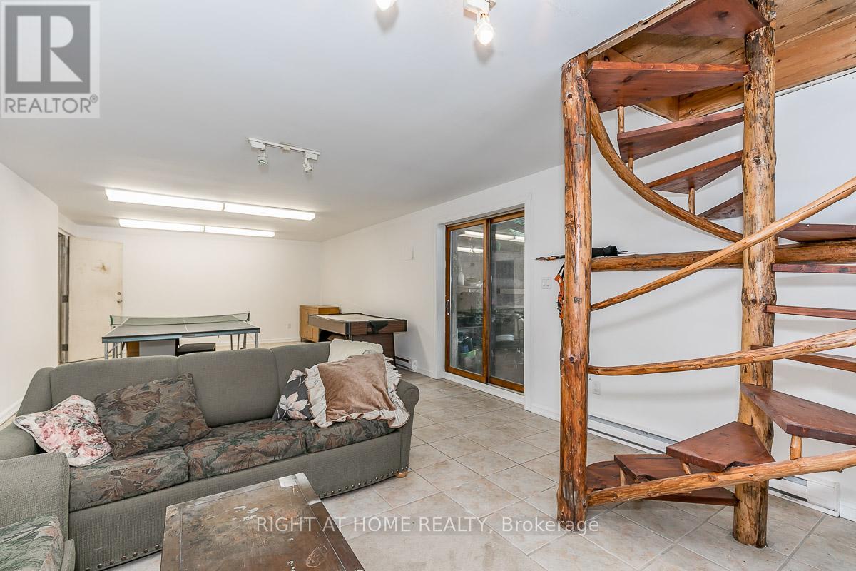 401 Ridge Road W, Oro-Medonte, Ontario  L0L 2E0 - Photo 35 - S11971521
